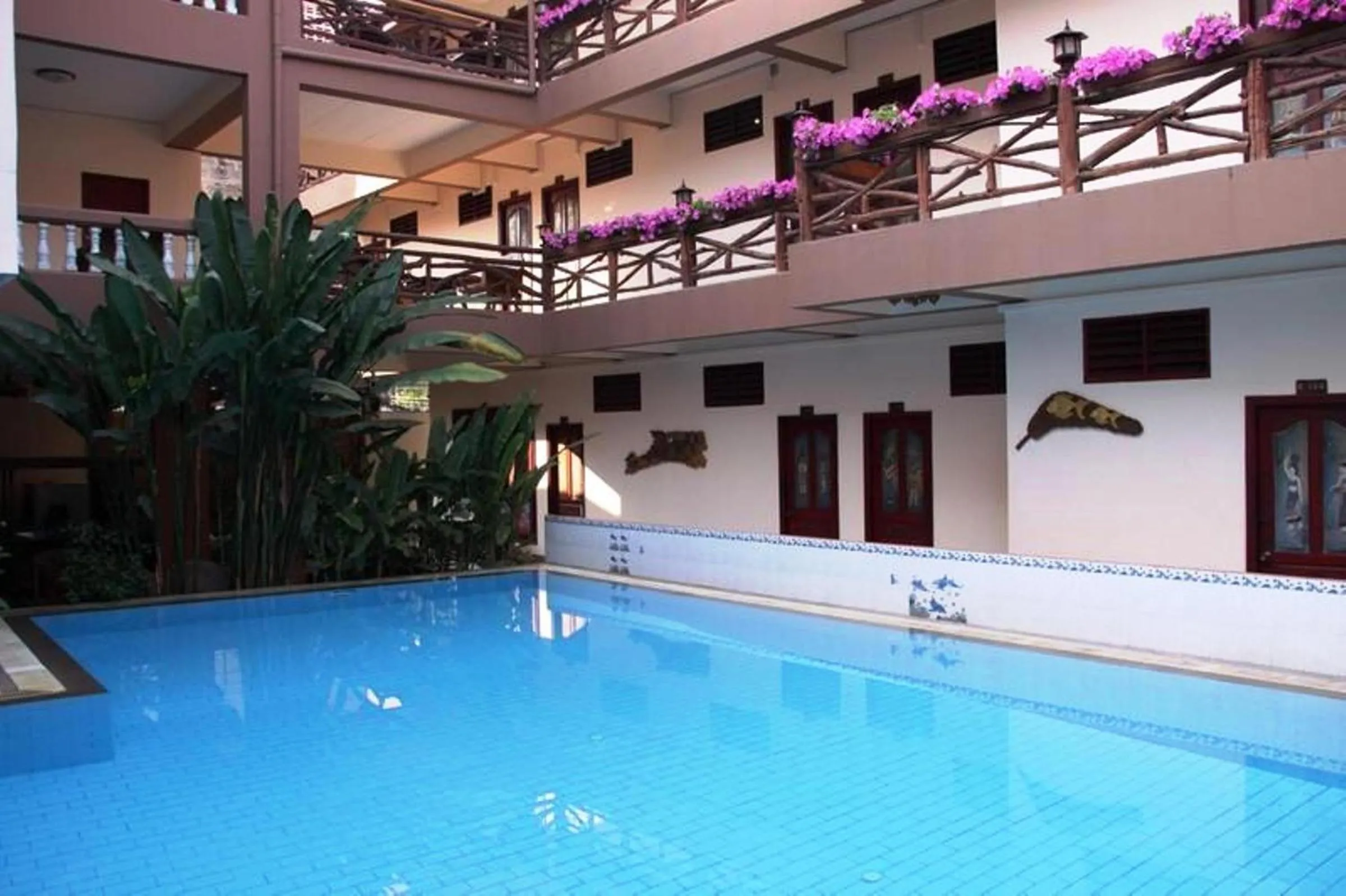 Facade/entrance in S.K. House 1