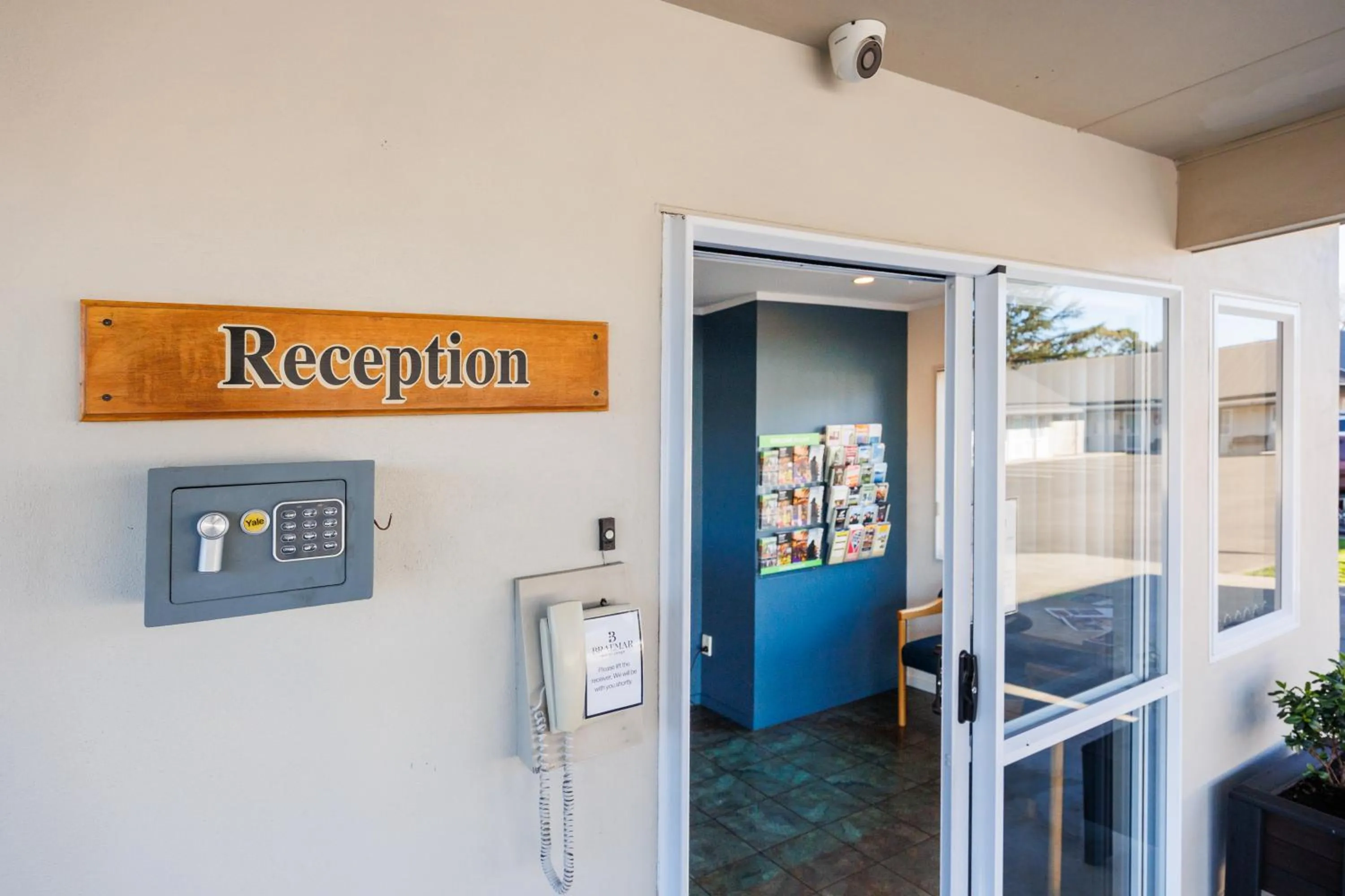 Lobby or reception in Braemar Motor Lodge
