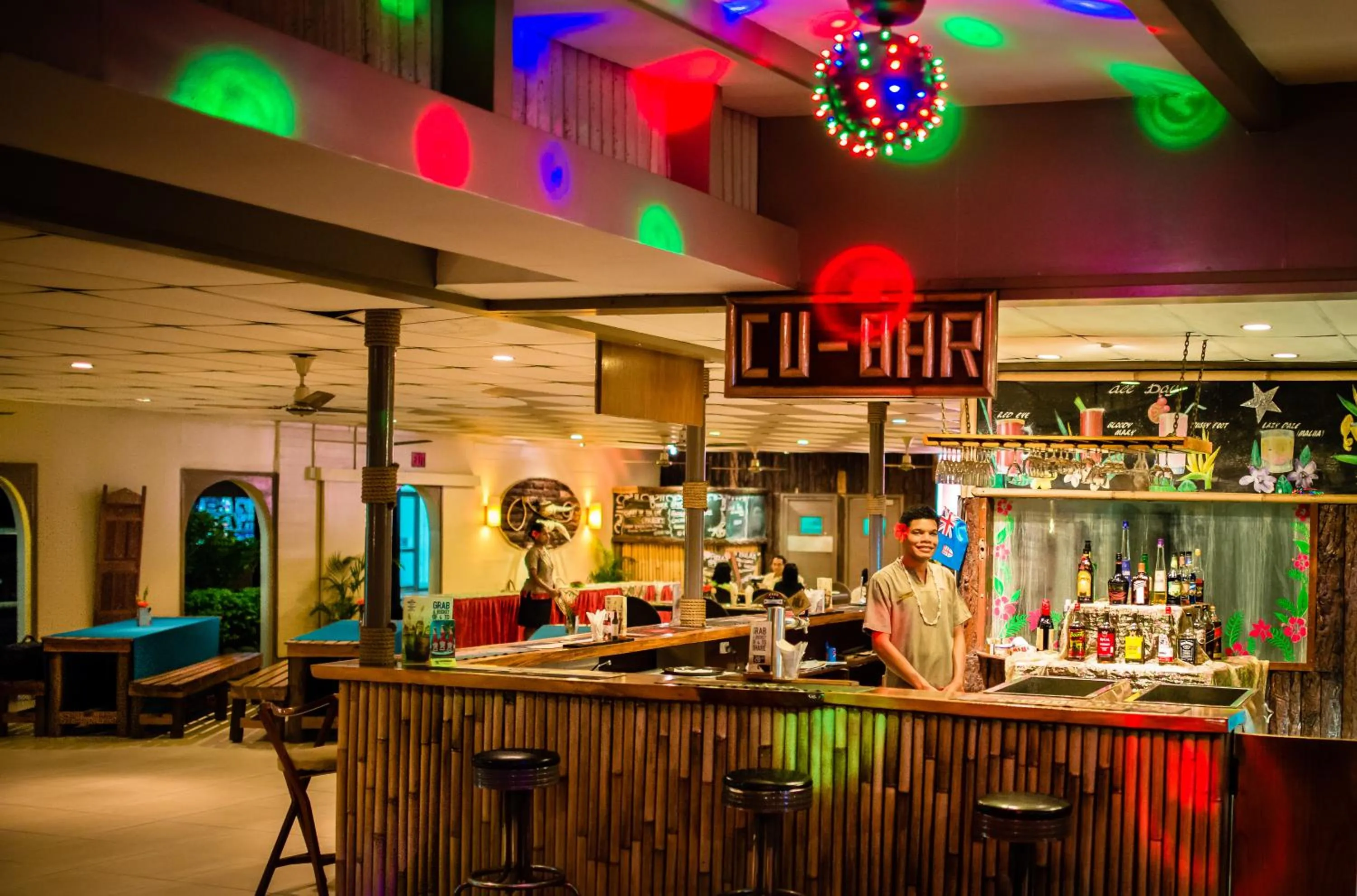 Lounge or bar in Tanoa Skylodge Hotel