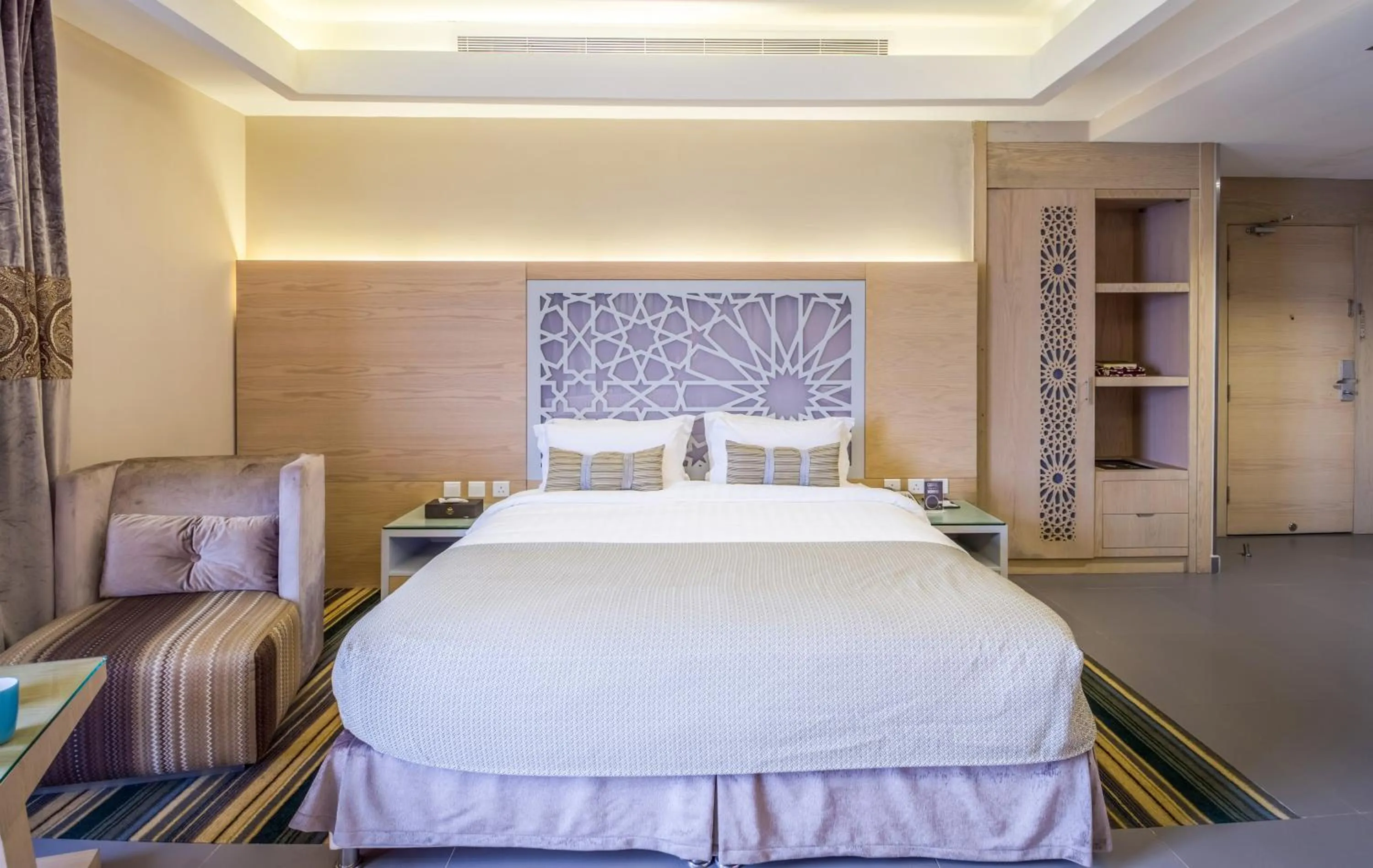 Photo of the whole room, Bed in Ewaa Express Hotel - Al Hamra