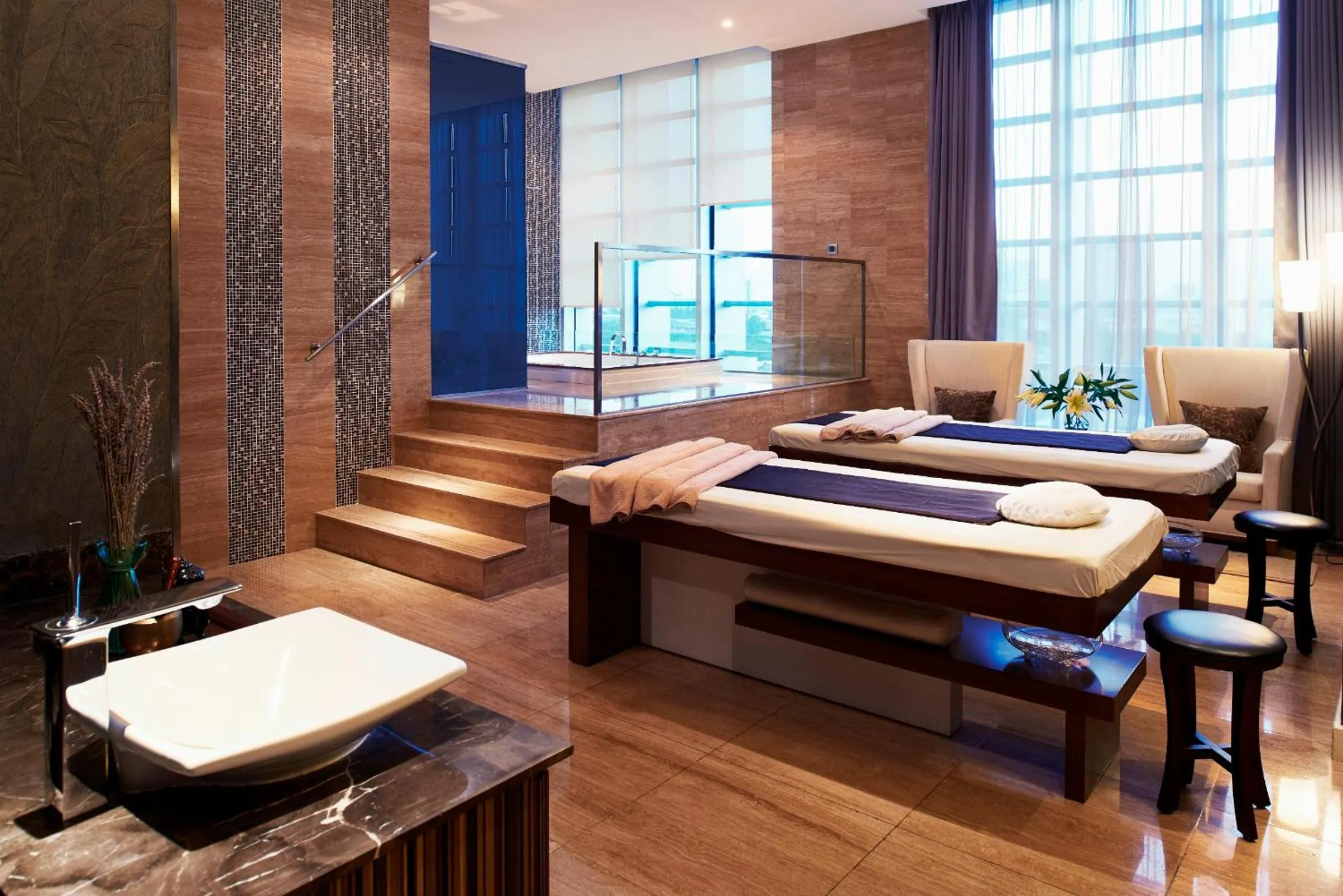 Massage in Grand Mercure Danang