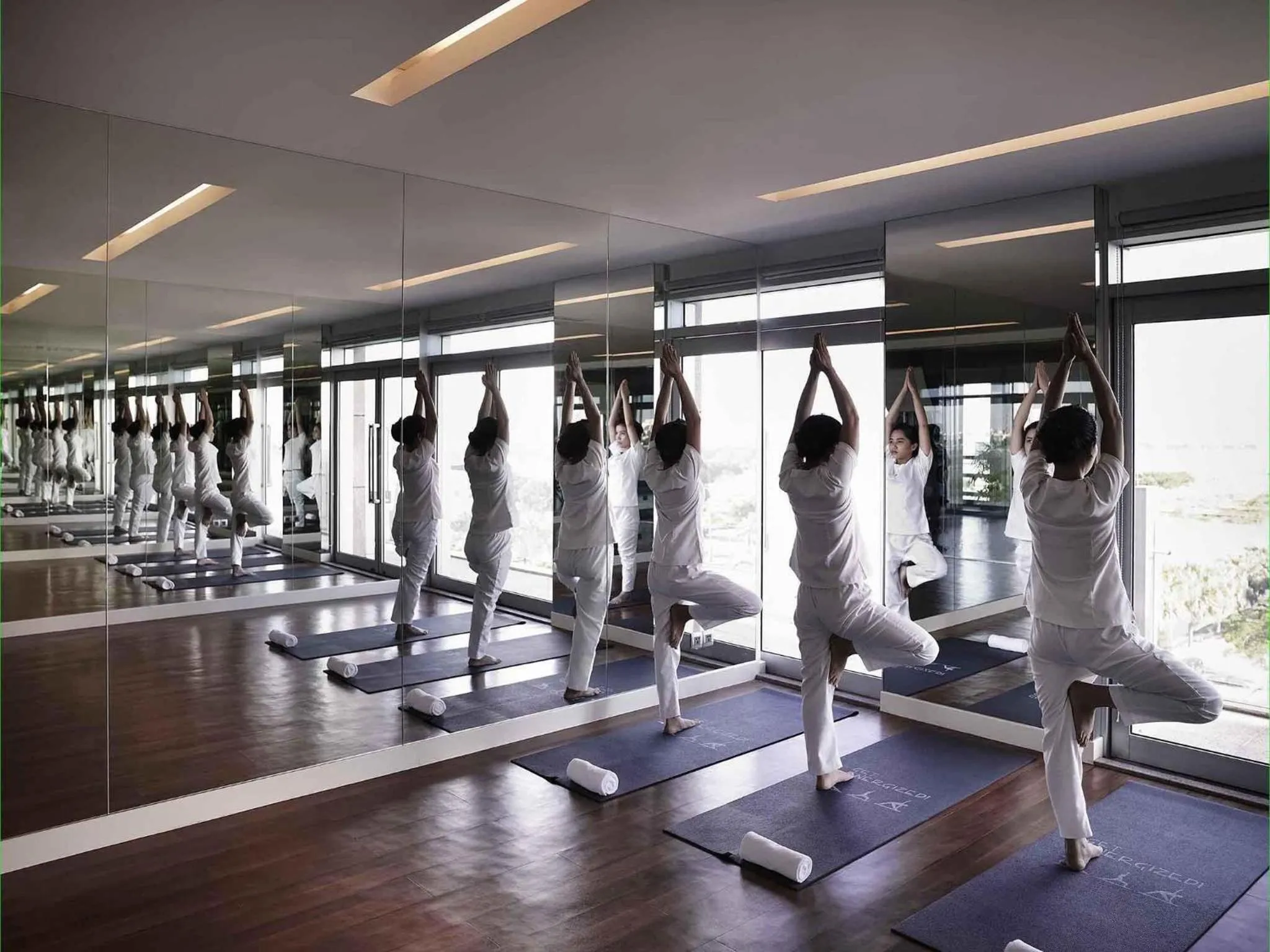 Fitness centre/facilities in Grand Mercure Danang