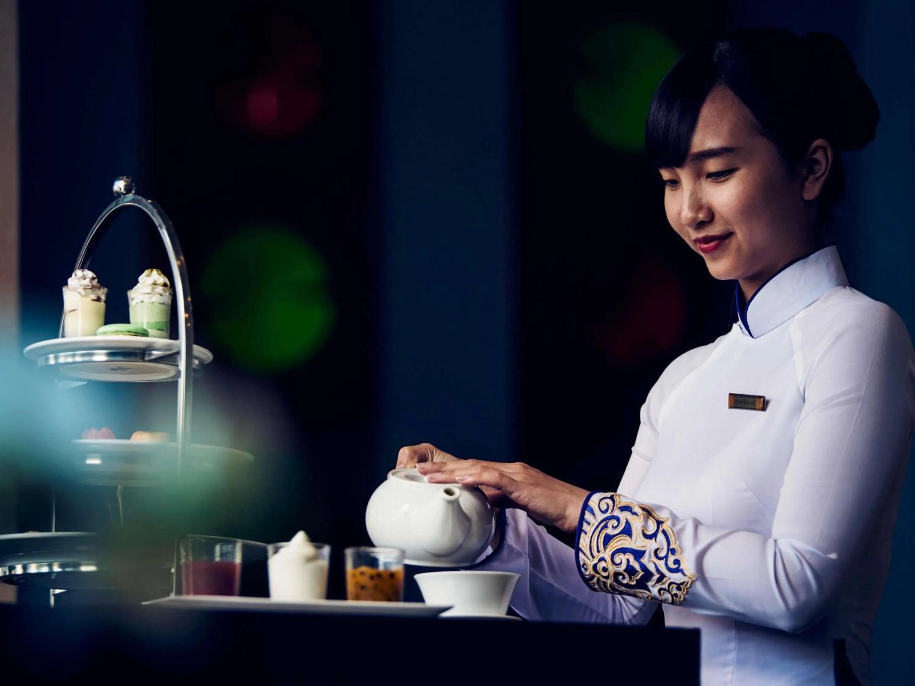 Lounge or bar in Grand Mercure Danang