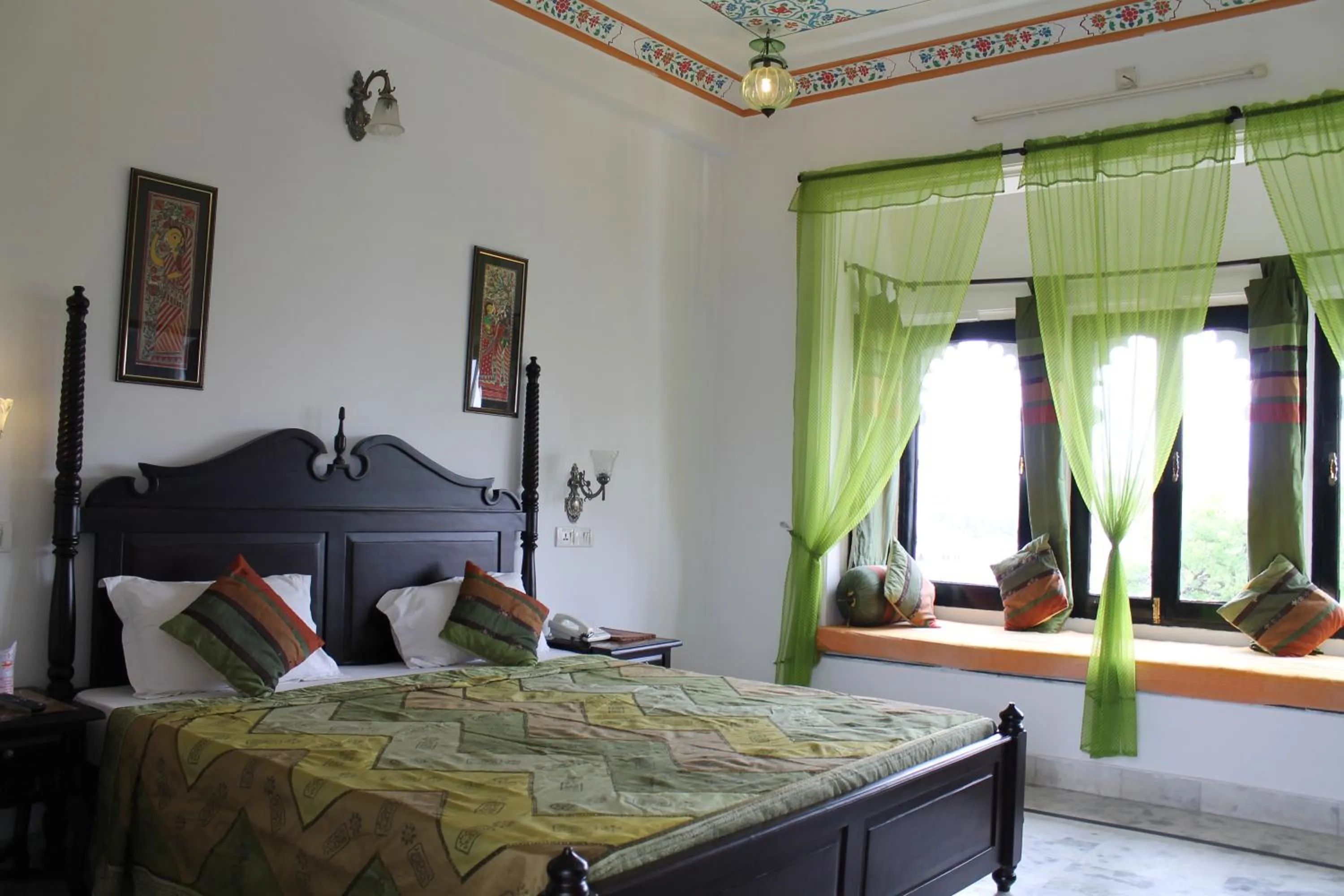 Photo of the whole room, Bed in Karohi Haveli - A Heritage Hotel