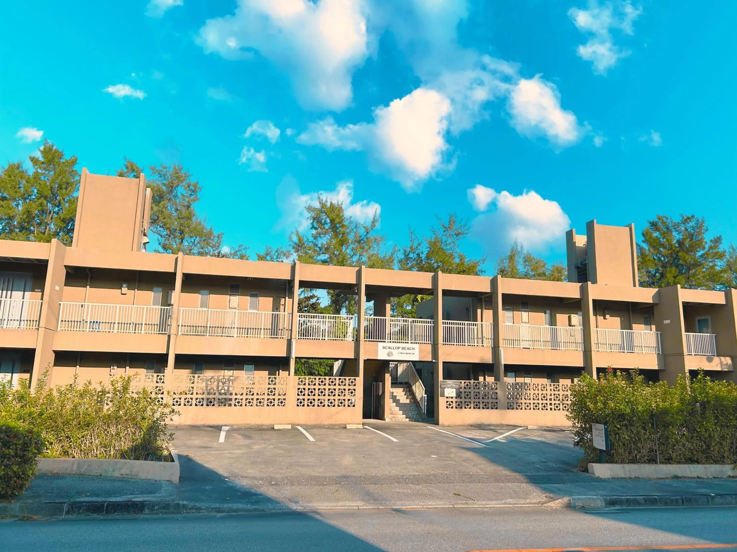 Property building in Scallop Beach Condominium