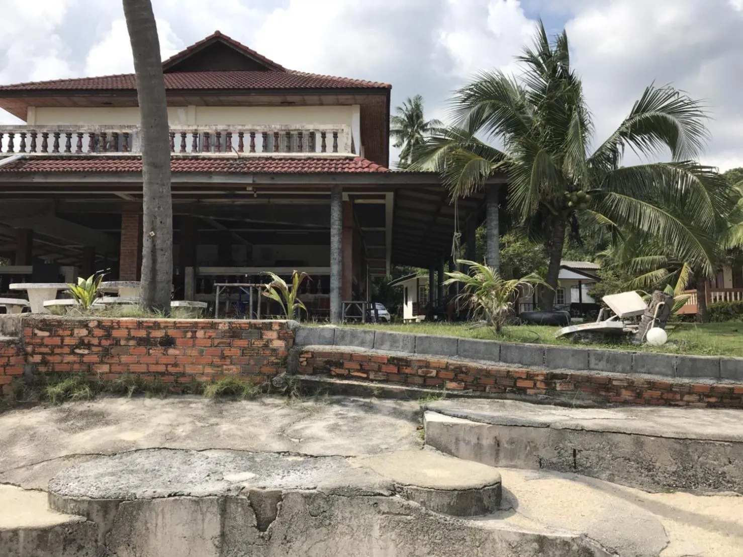 Facade/entrance, Property Building in Paradise Lamai Bungalow