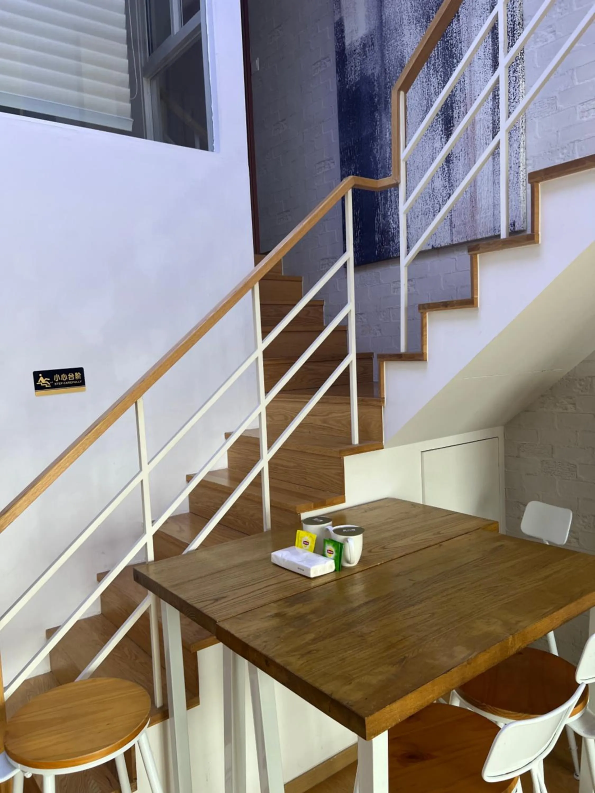 Dining area in Lujiazui More Residence