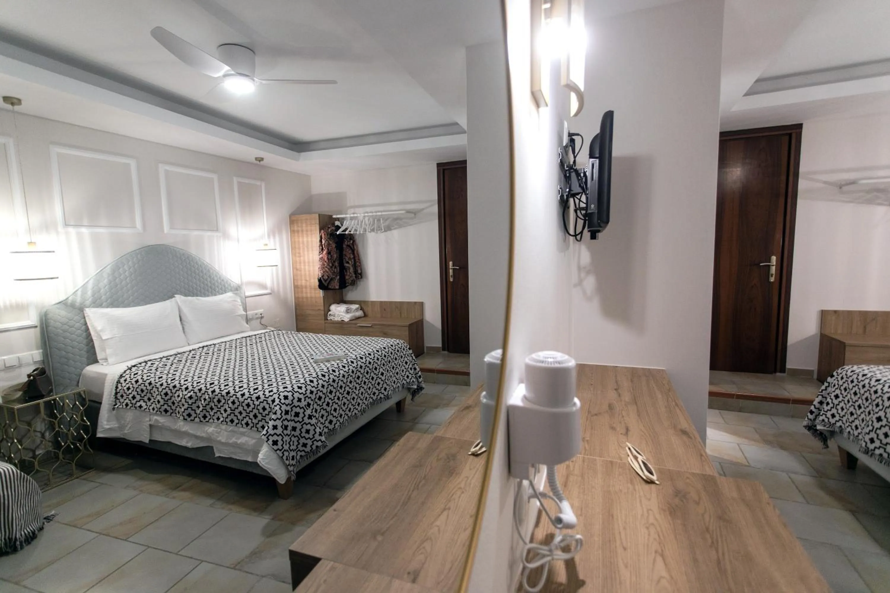 Photo of the whole room, Bed in Paradise Hotel