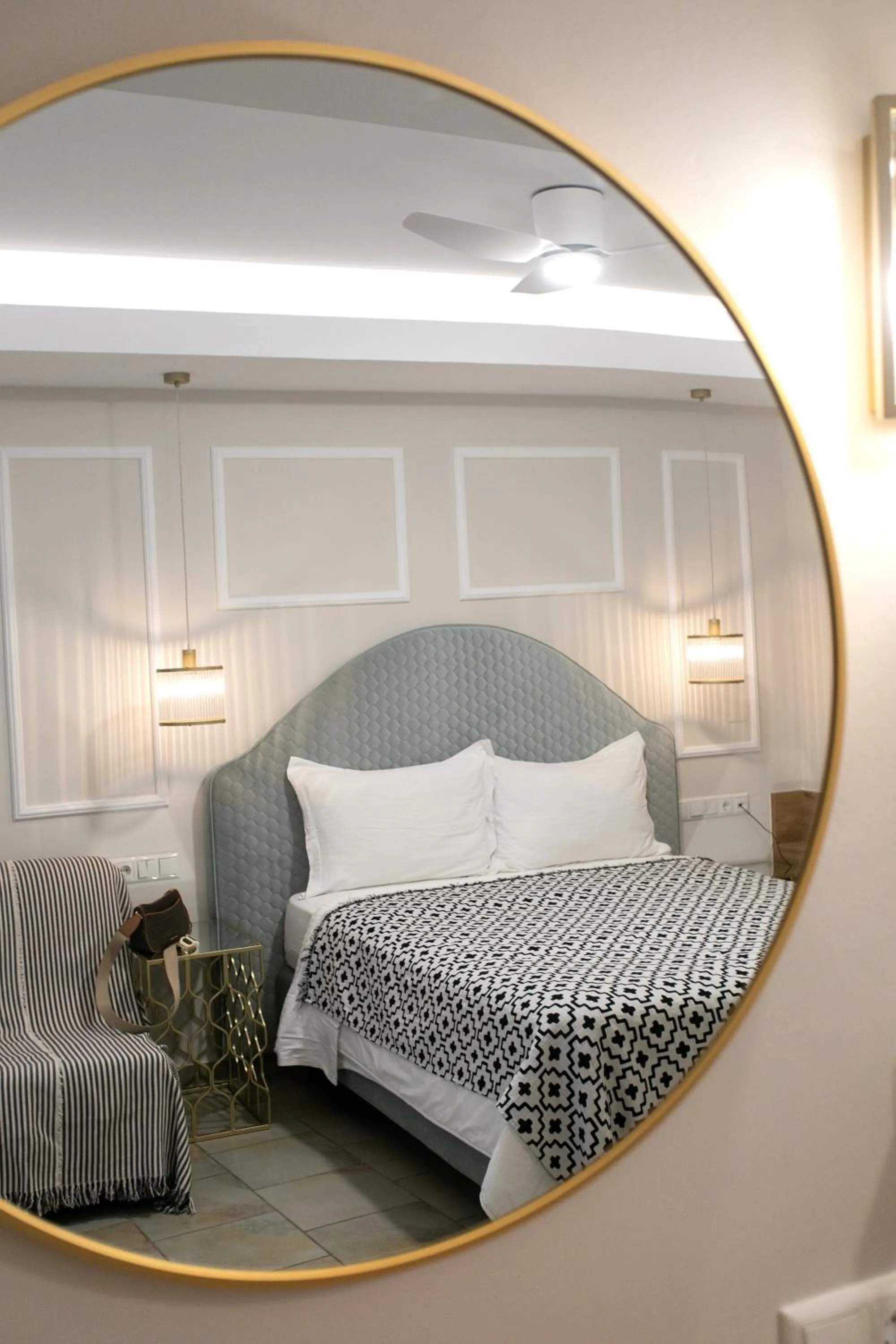 Photo of the whole room, Bed in Paradise Hotel