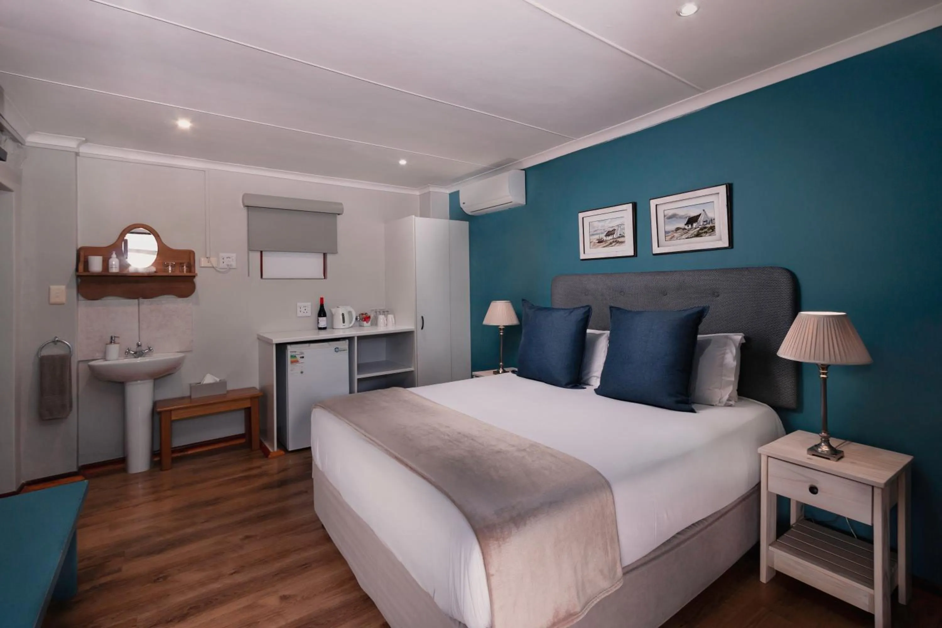 Bedroom, Bed in 88 Baron van Reede Guesthouse