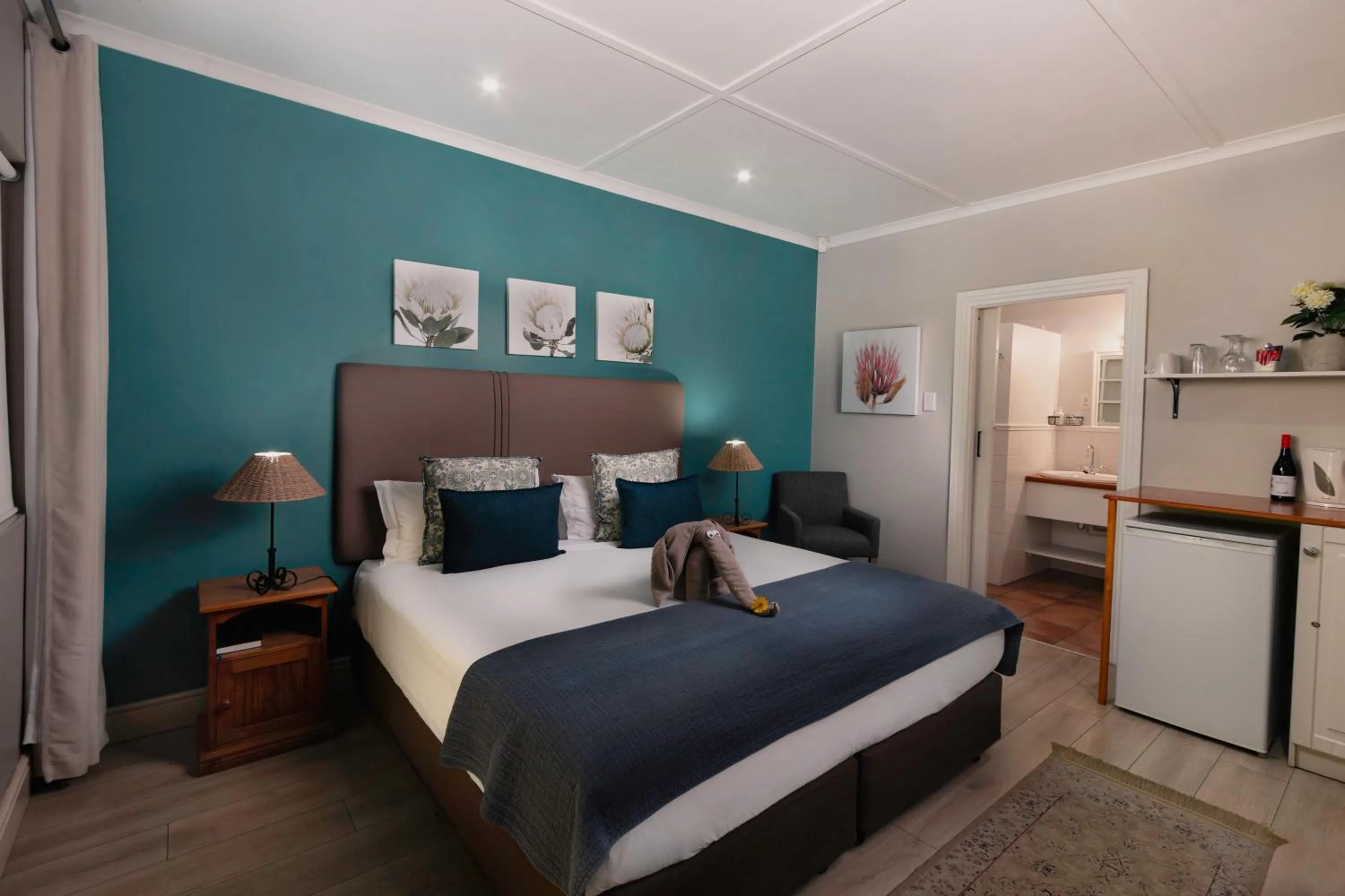 Bedroom, Bed in 88 Baron van Reede Guesthouse