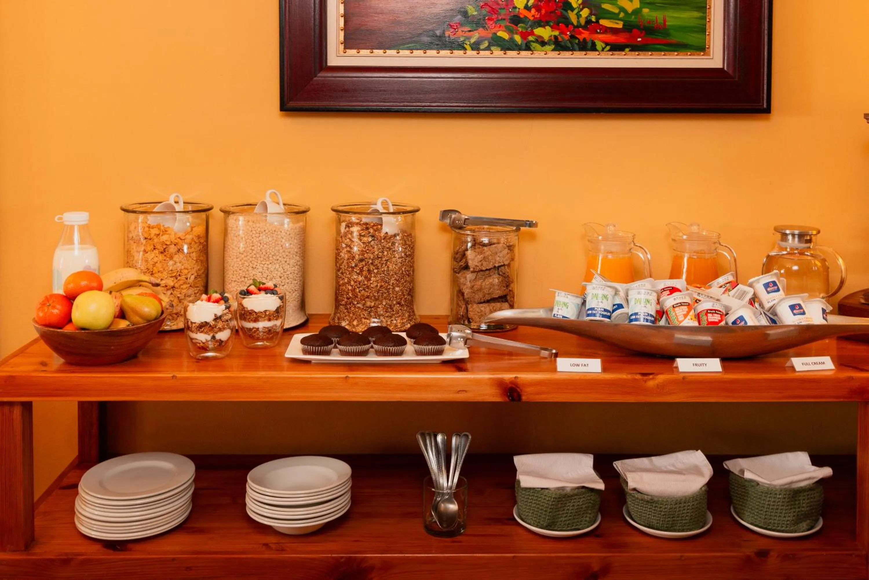 Buffet breakfast in 88 Baron van Reede Guesthouse