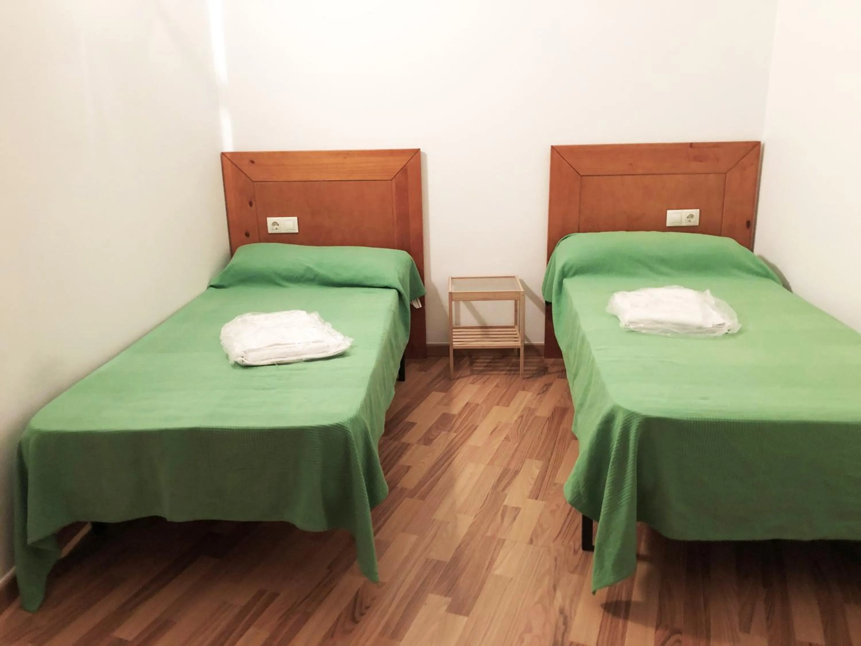 Bedroom, Bed in Apartamentos La Solana 3000