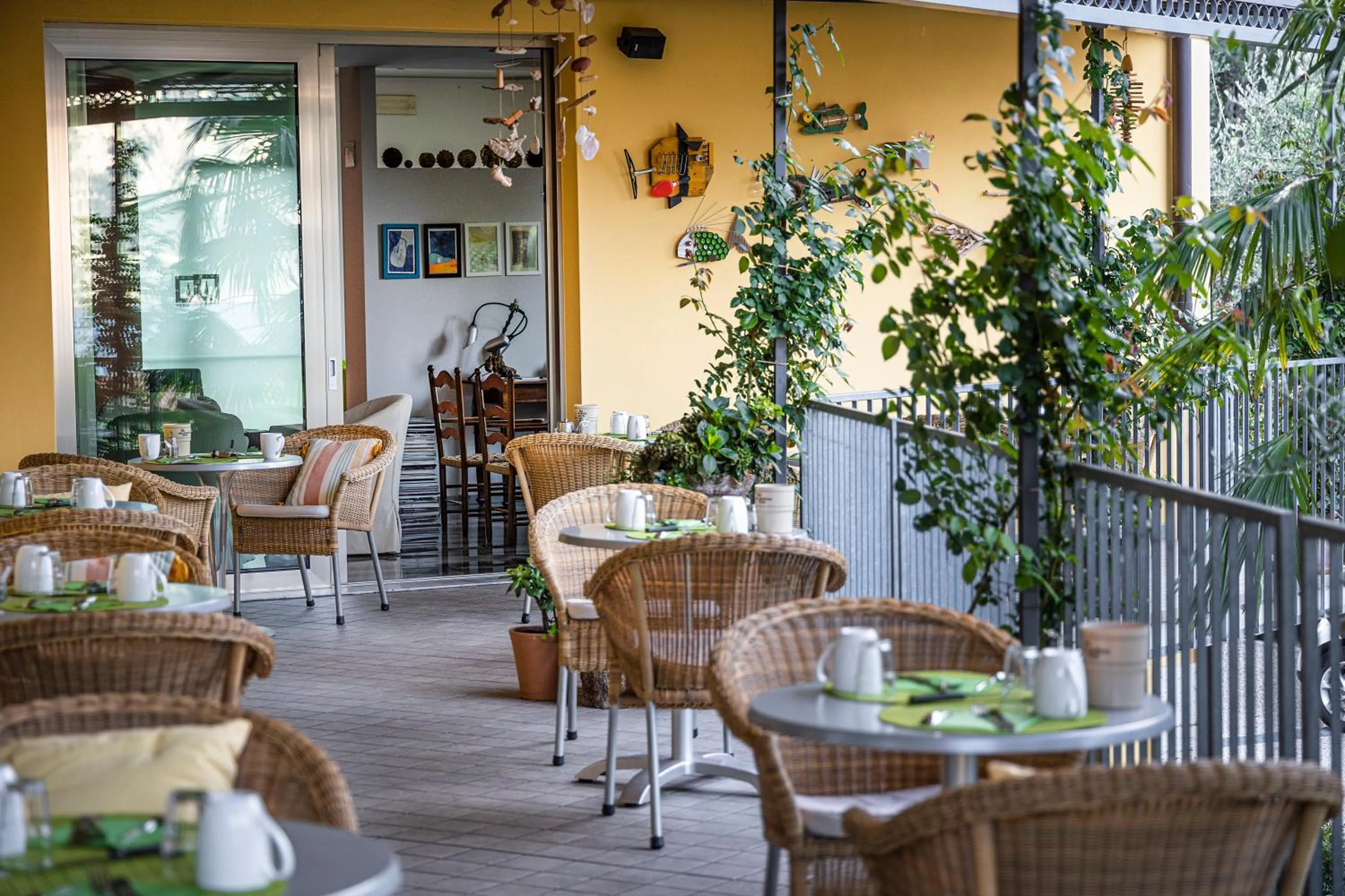 Restaurant/places to eat in Hotel Meridiana