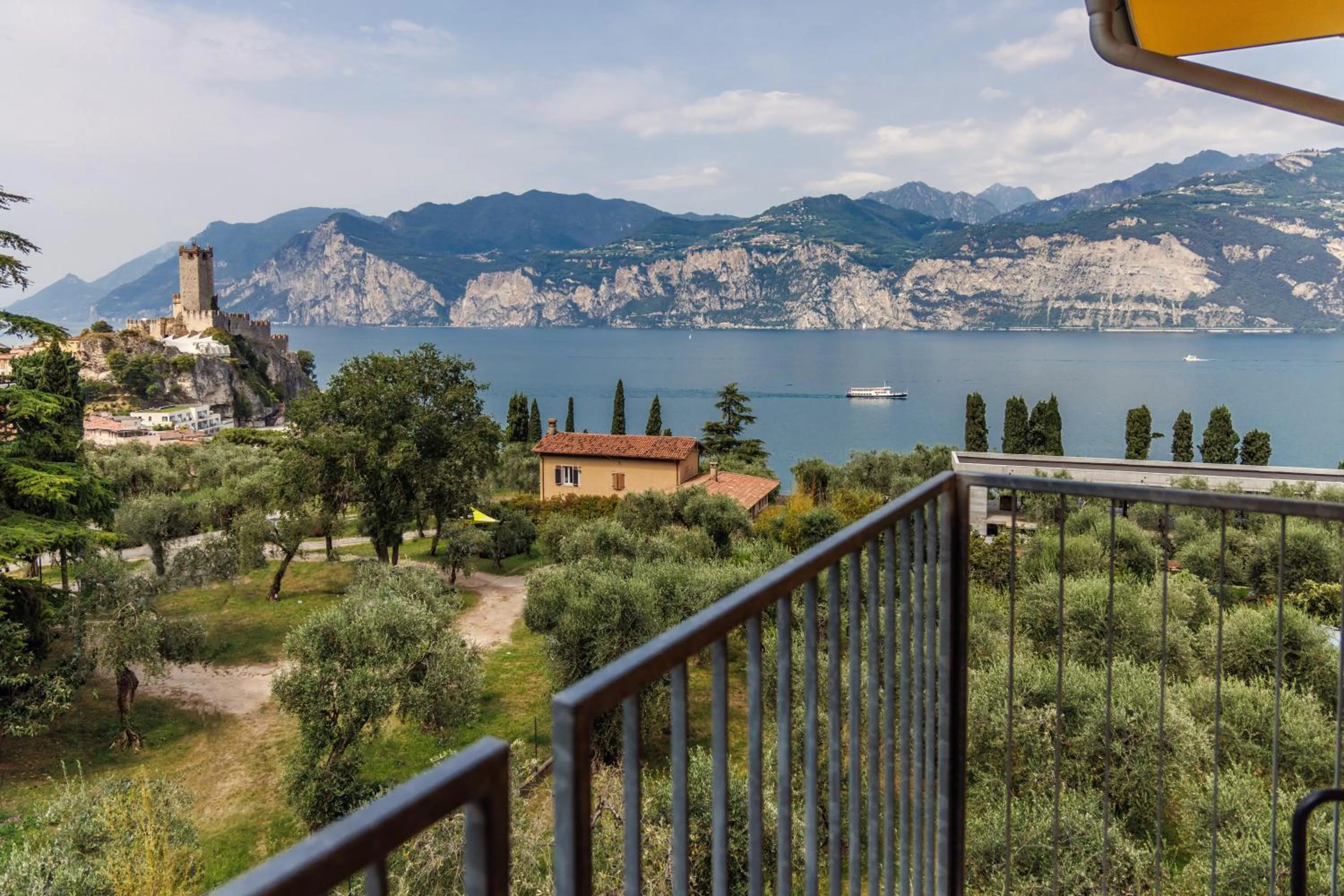 Lake view in Hotel Meridiana
