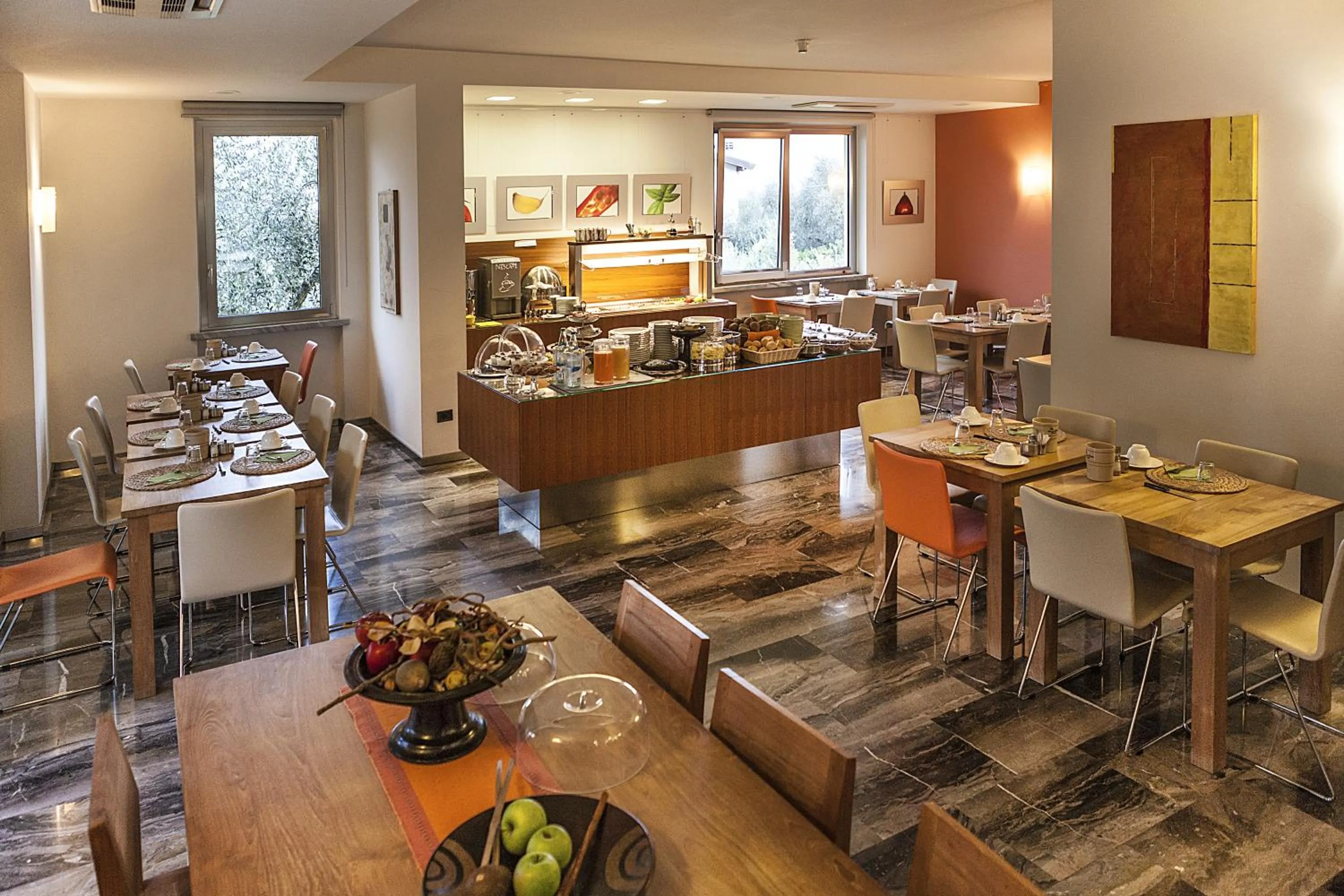 Lounge or bar in Hotel Meridiana