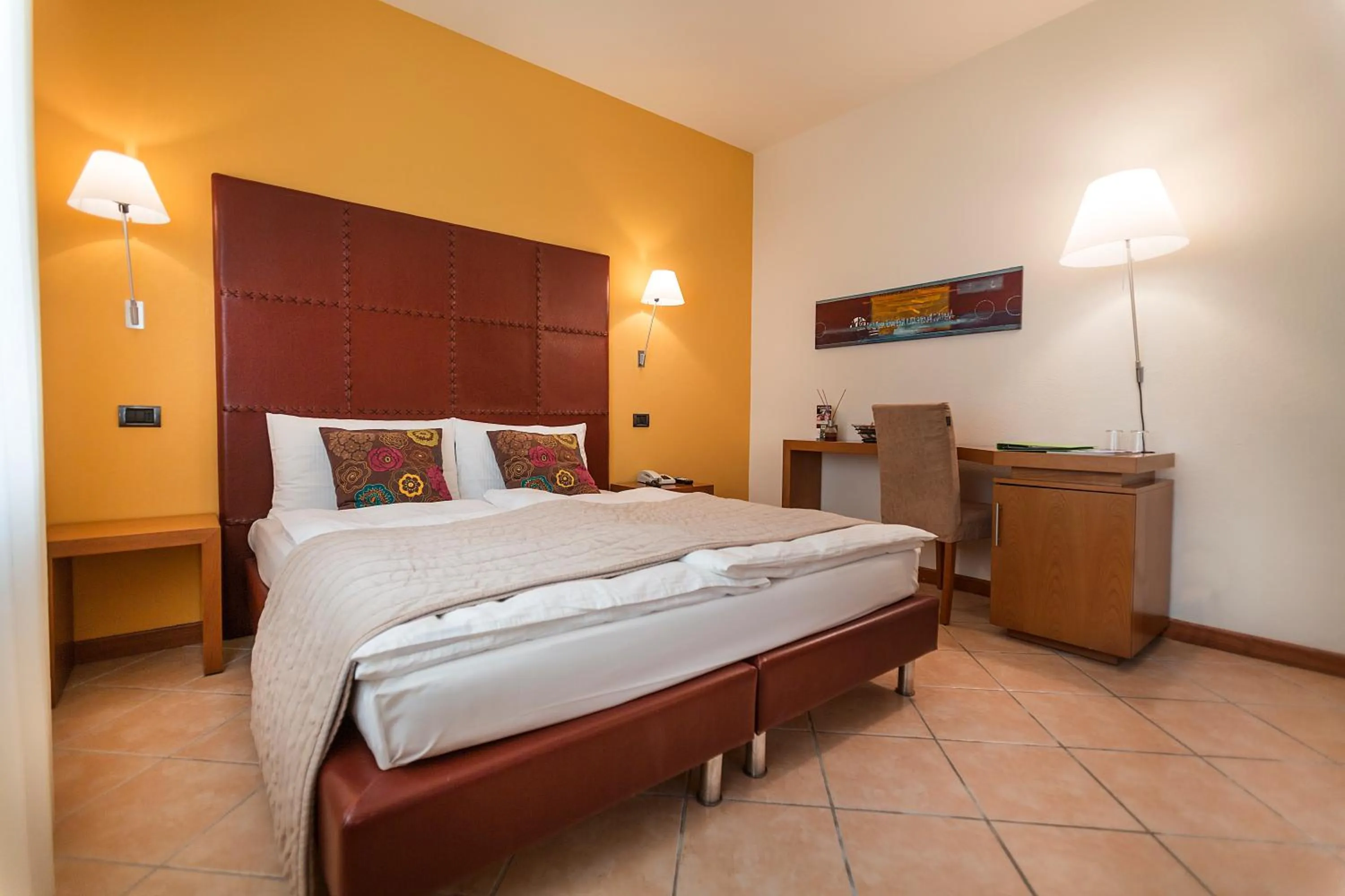 Photo of the whole room, Bed in Hotel Meridiana