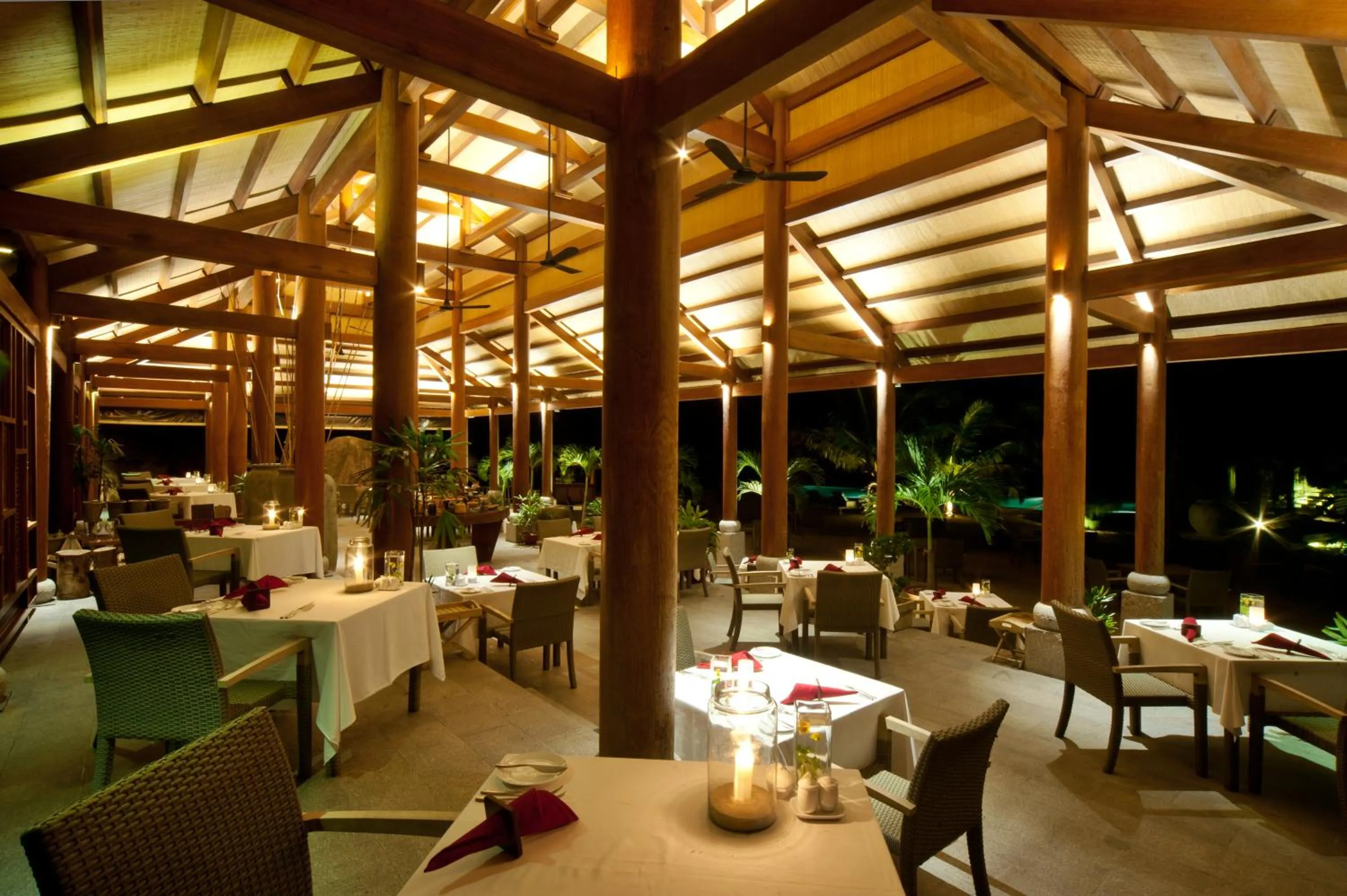 Restaurant/places to eat in L'Alya Ninh Van Bay