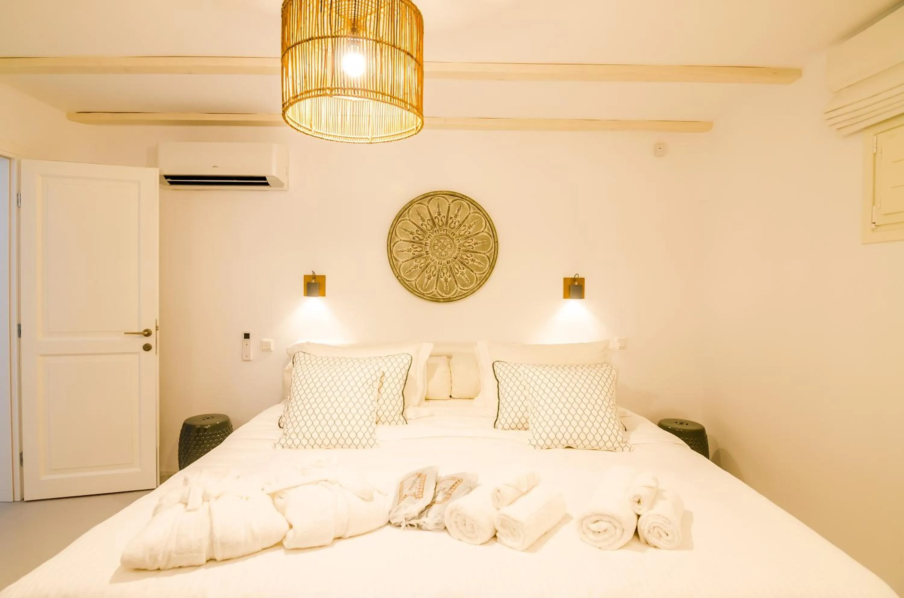 Bedroom, Bed in Eden View Suites & Villas