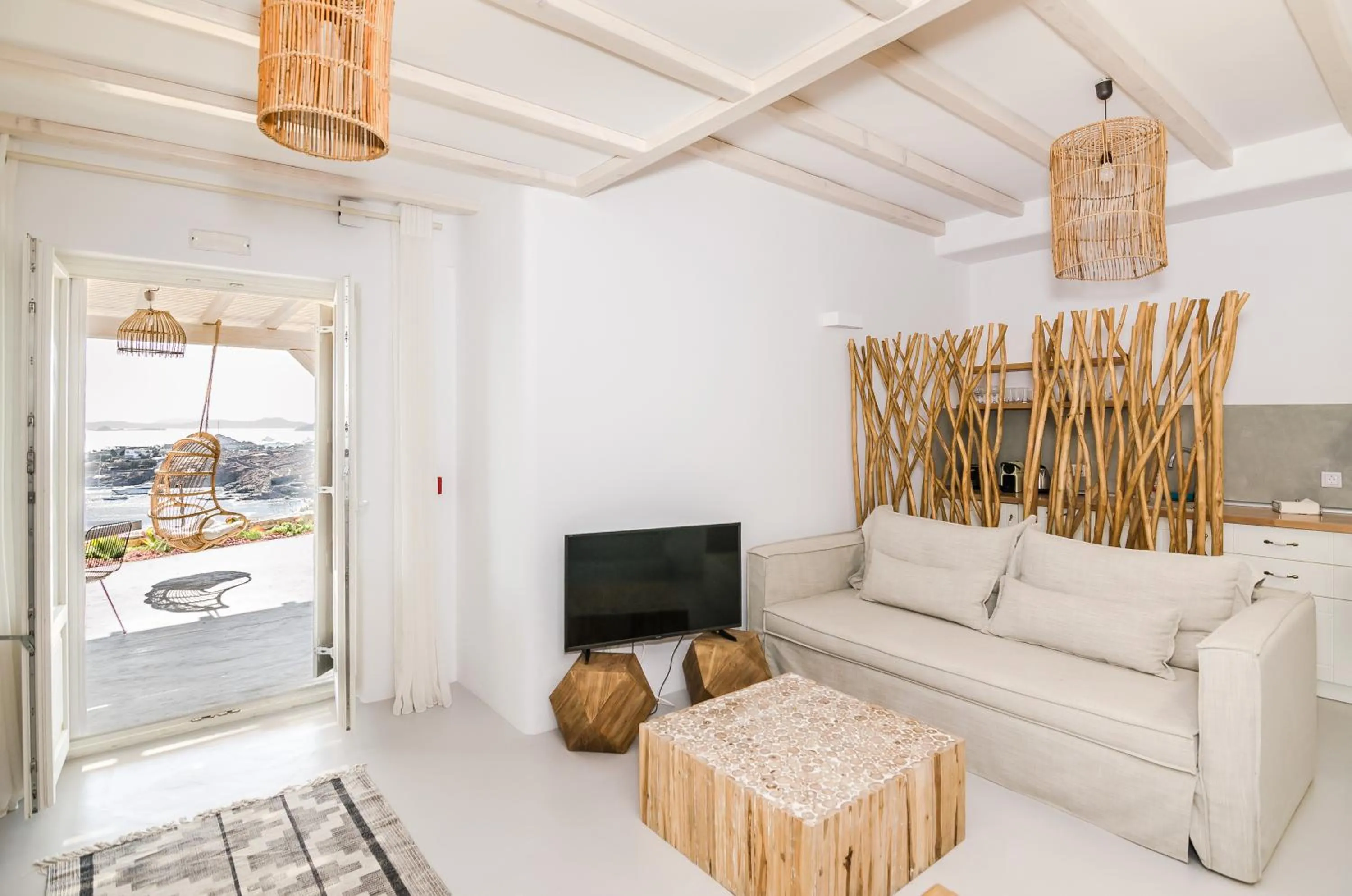 Kitchen or kitchenette in Eden View Suites & Villas