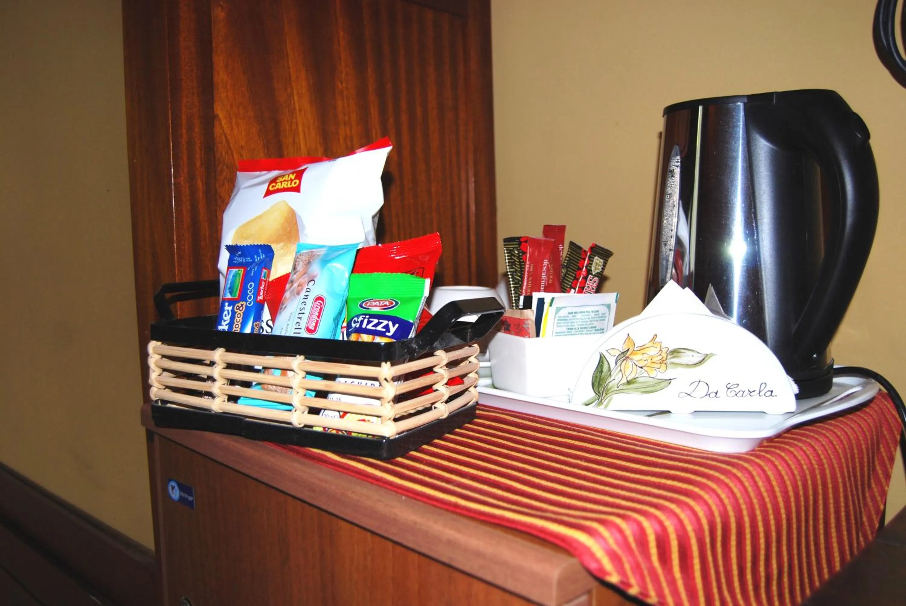 Coffee/tea facilities in Hotel Locanda Da Carla