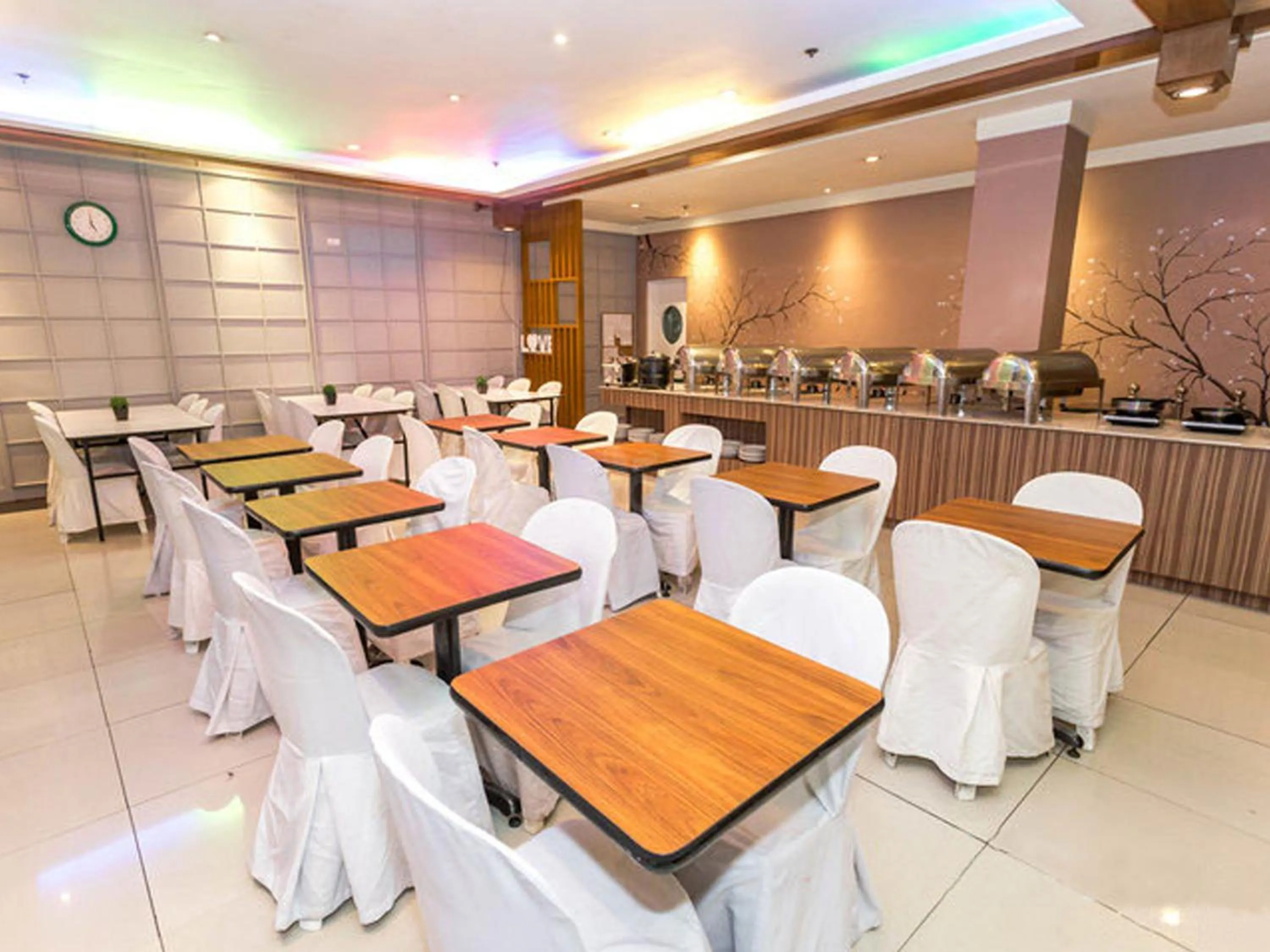 Banquet/Function facilities in Urban Travellers Hotel