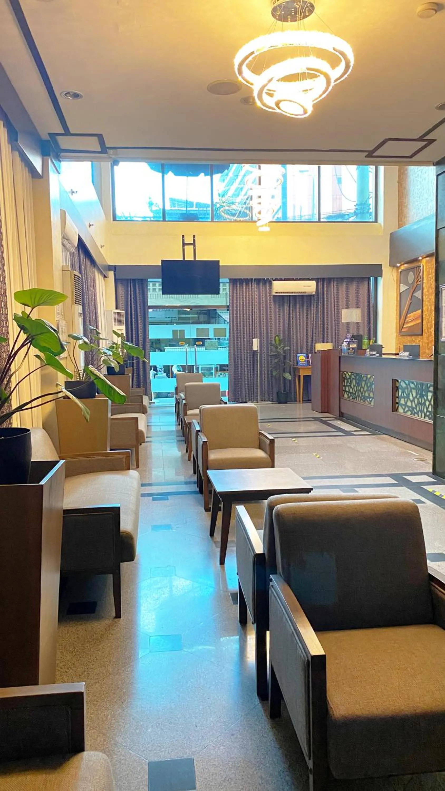 Lobby or reception in Urban Travellers Hotel