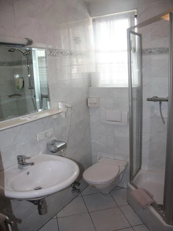 Bathroom in Gasthof Post