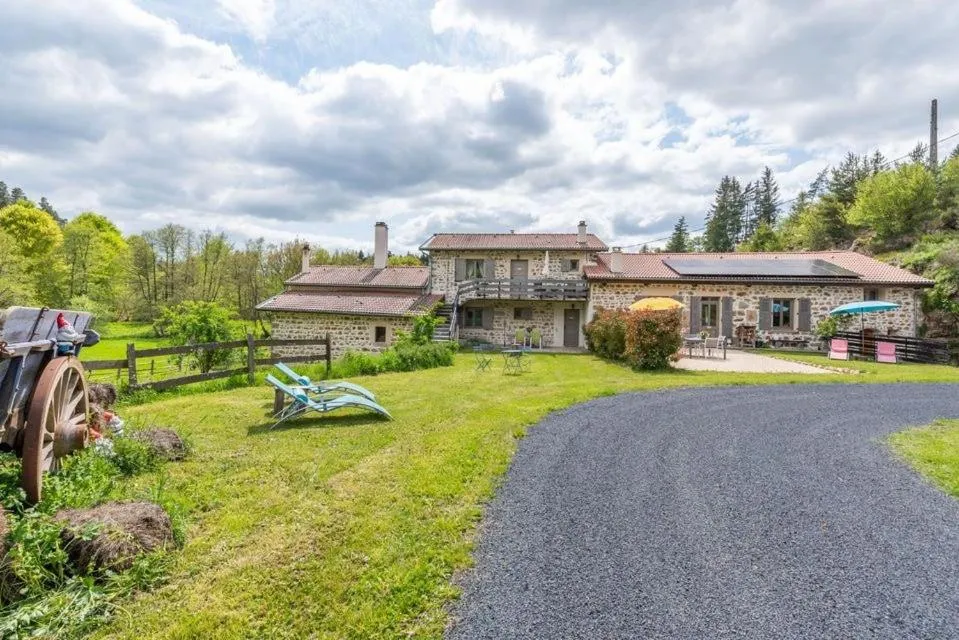 Property building in Moulin des Comtes - chambre des comtes