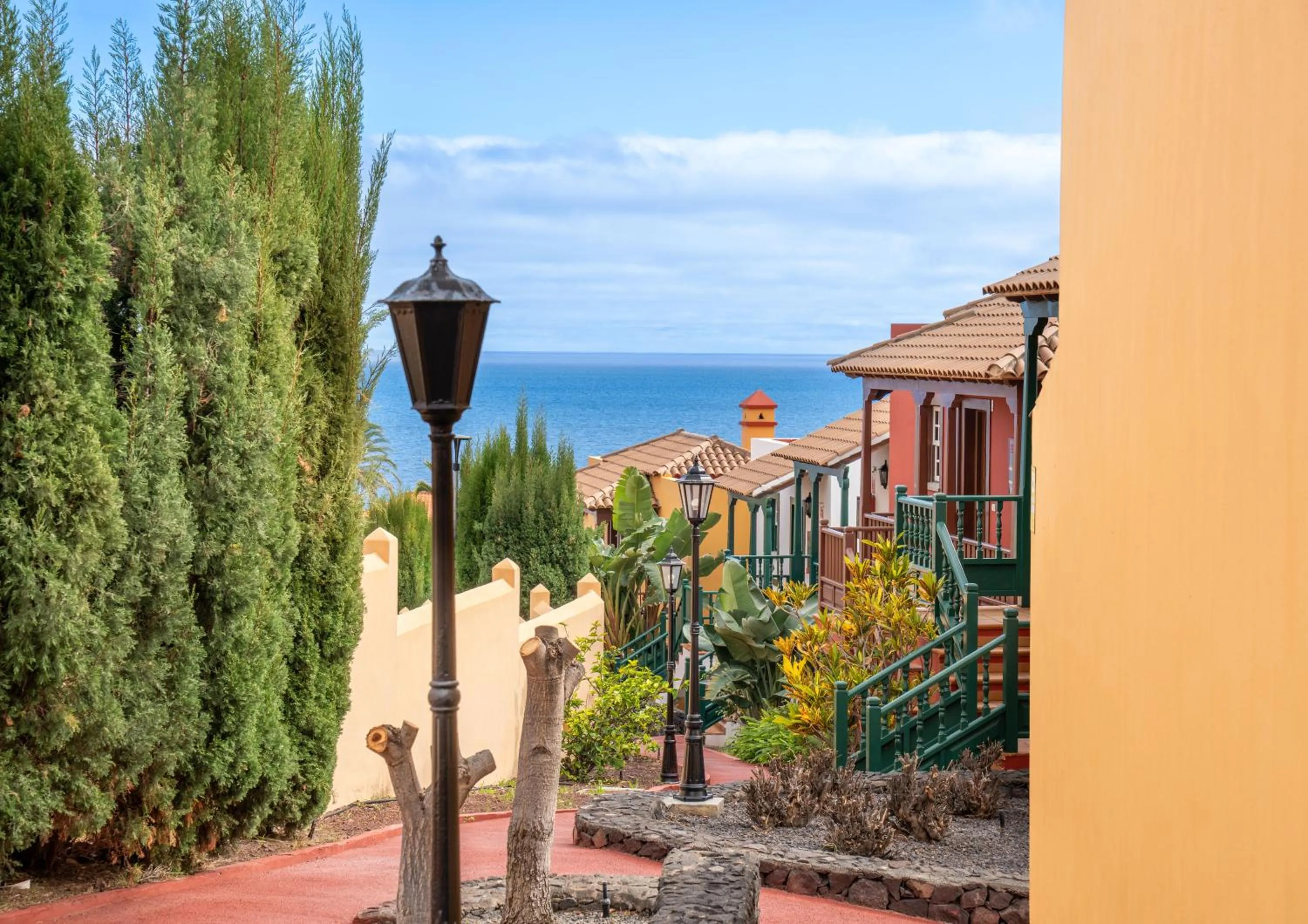 Apartamentos Oasis San Antonio