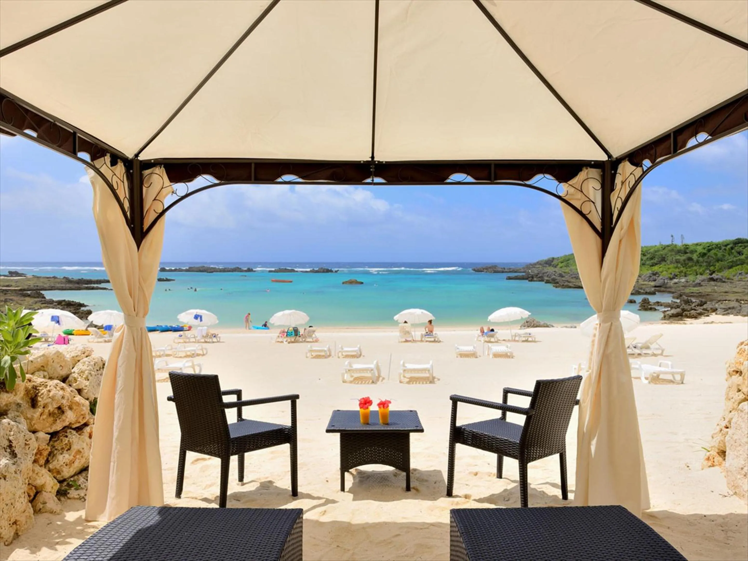 Beach in Shigira Bayside Suite Allamanda