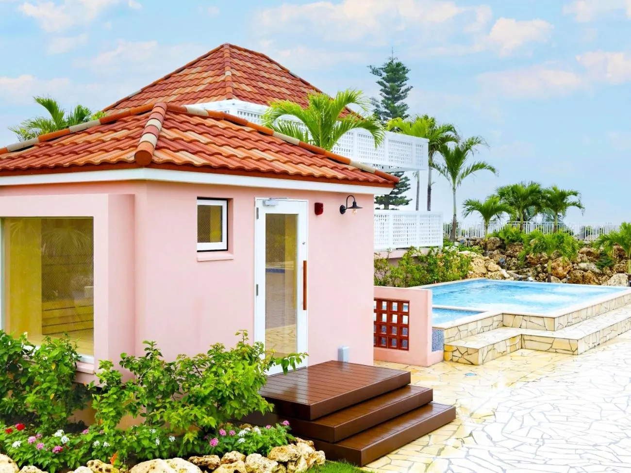 Swimming pool in Shigira Bayside Suite Allamanda