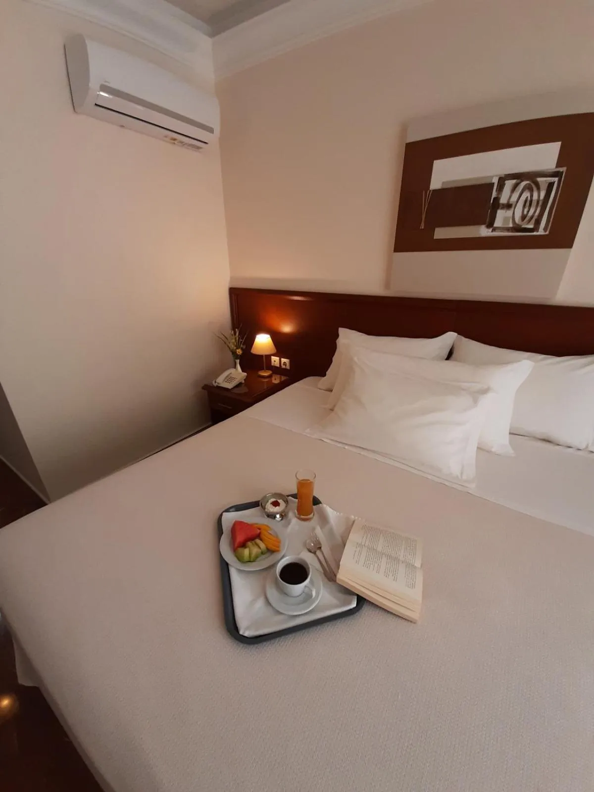 Bedroom, Bed in Porto Alegre Hotel