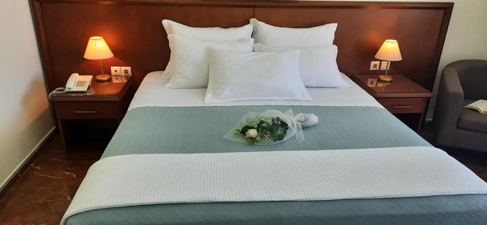 Bedroom, Bed in Porto Alegre Hotel