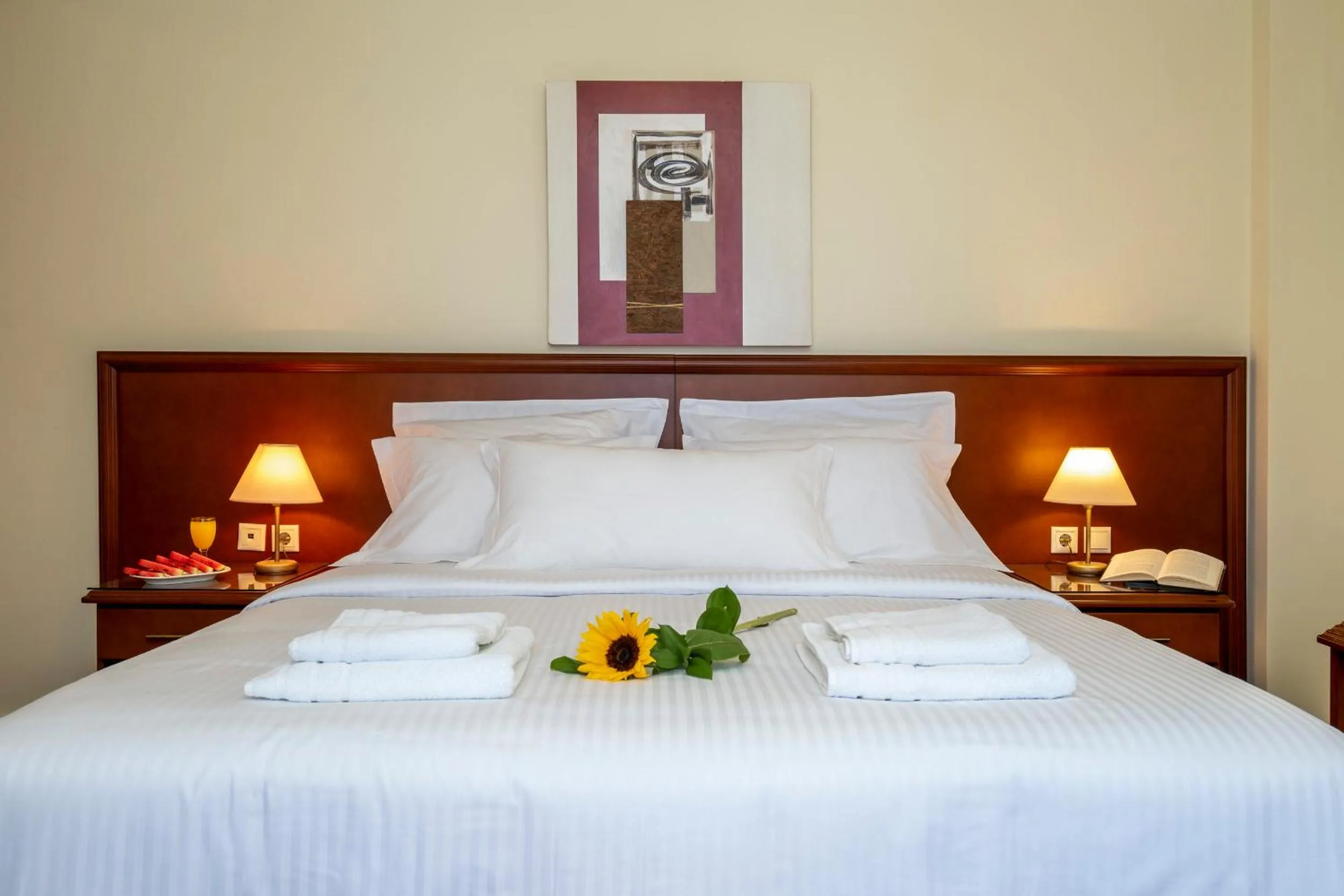 Bedroom, Bed in Porto Alegre Hotel