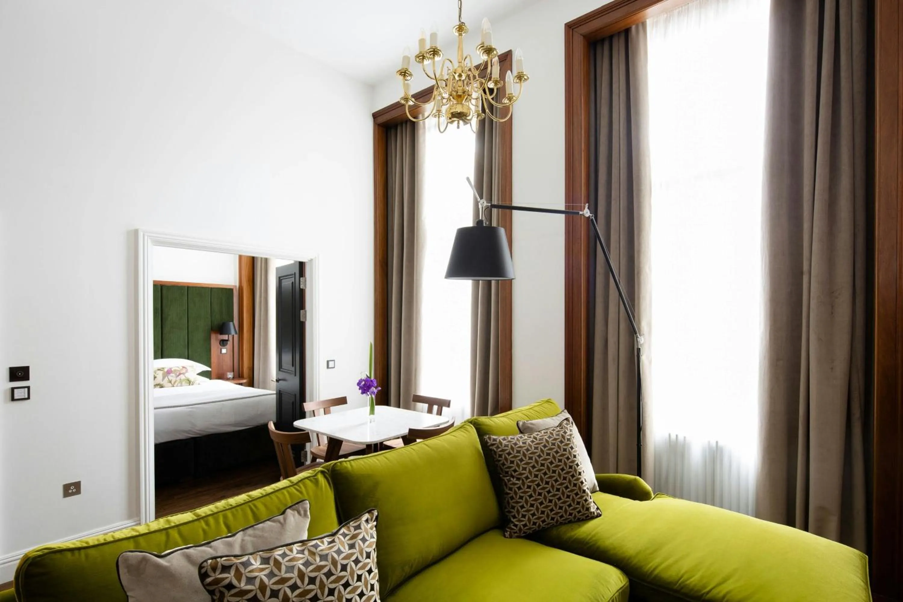 Living room, Bed in The Edinburgh Grand, a Luxury Collection Hotel, Edinburgh