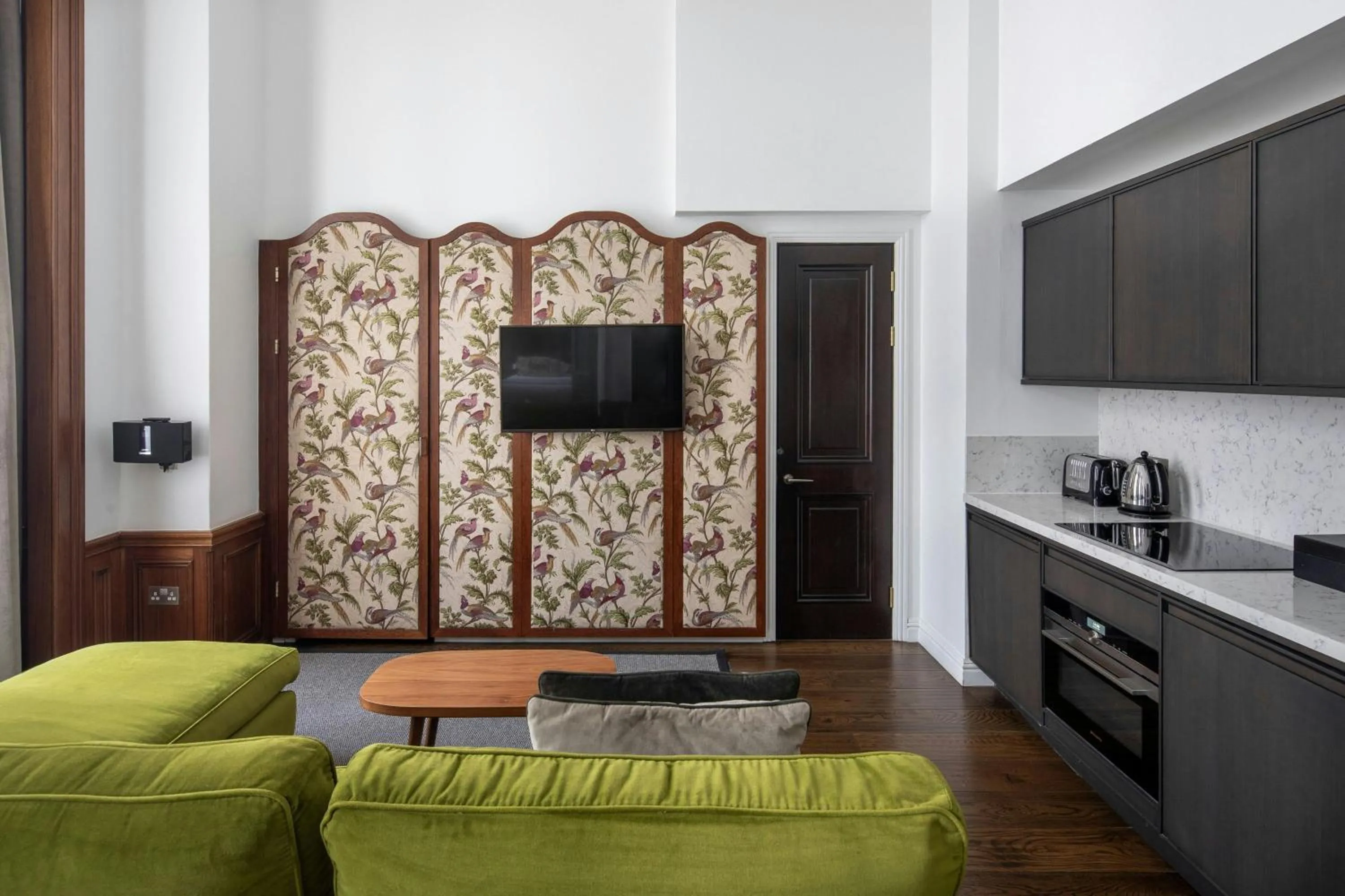 Bedroom in The Edinburgh Grand, a Luxury Collection Hotel, Edinburgh