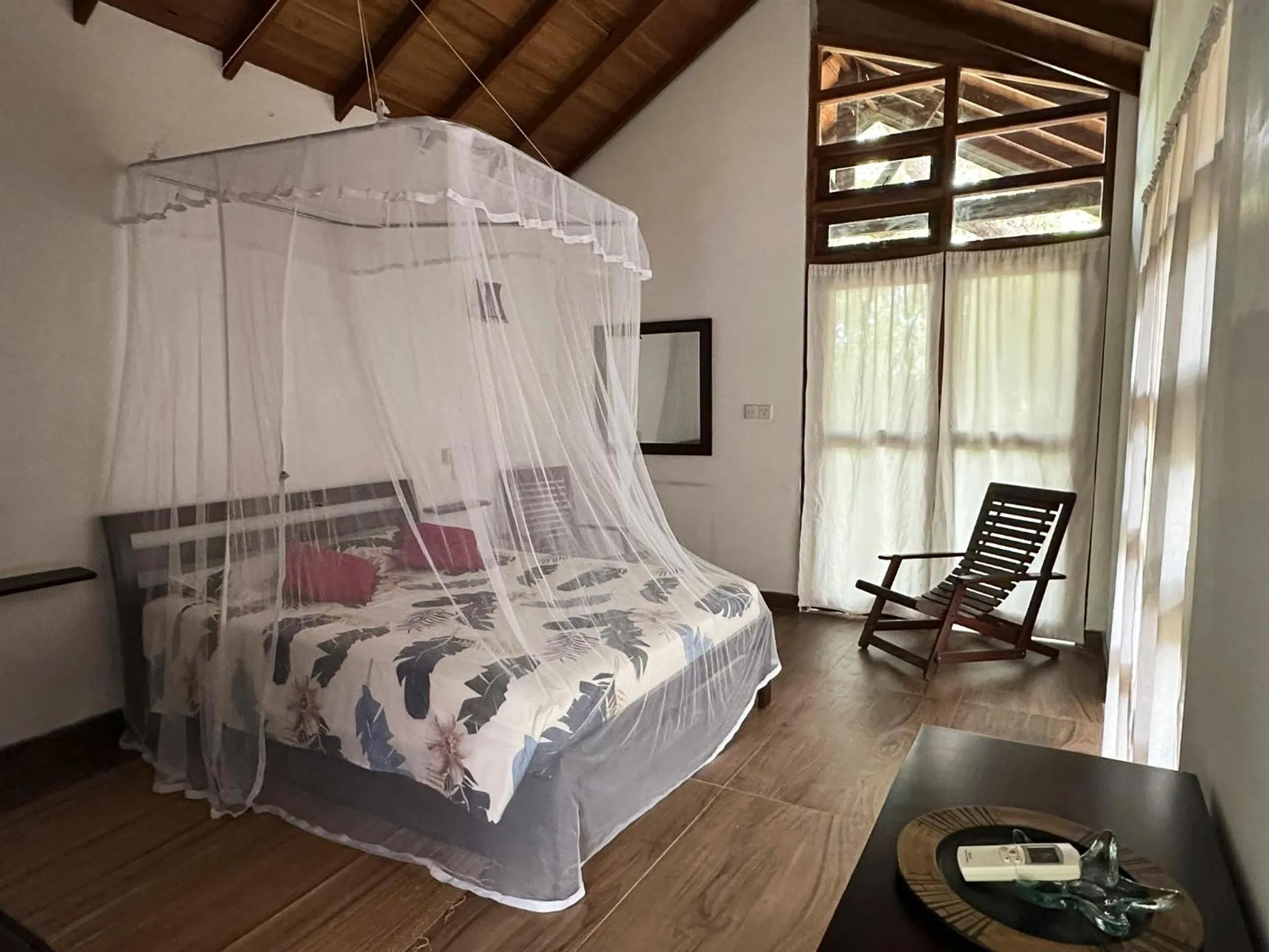 Property building, Bed in Sat Nam Village Hotel