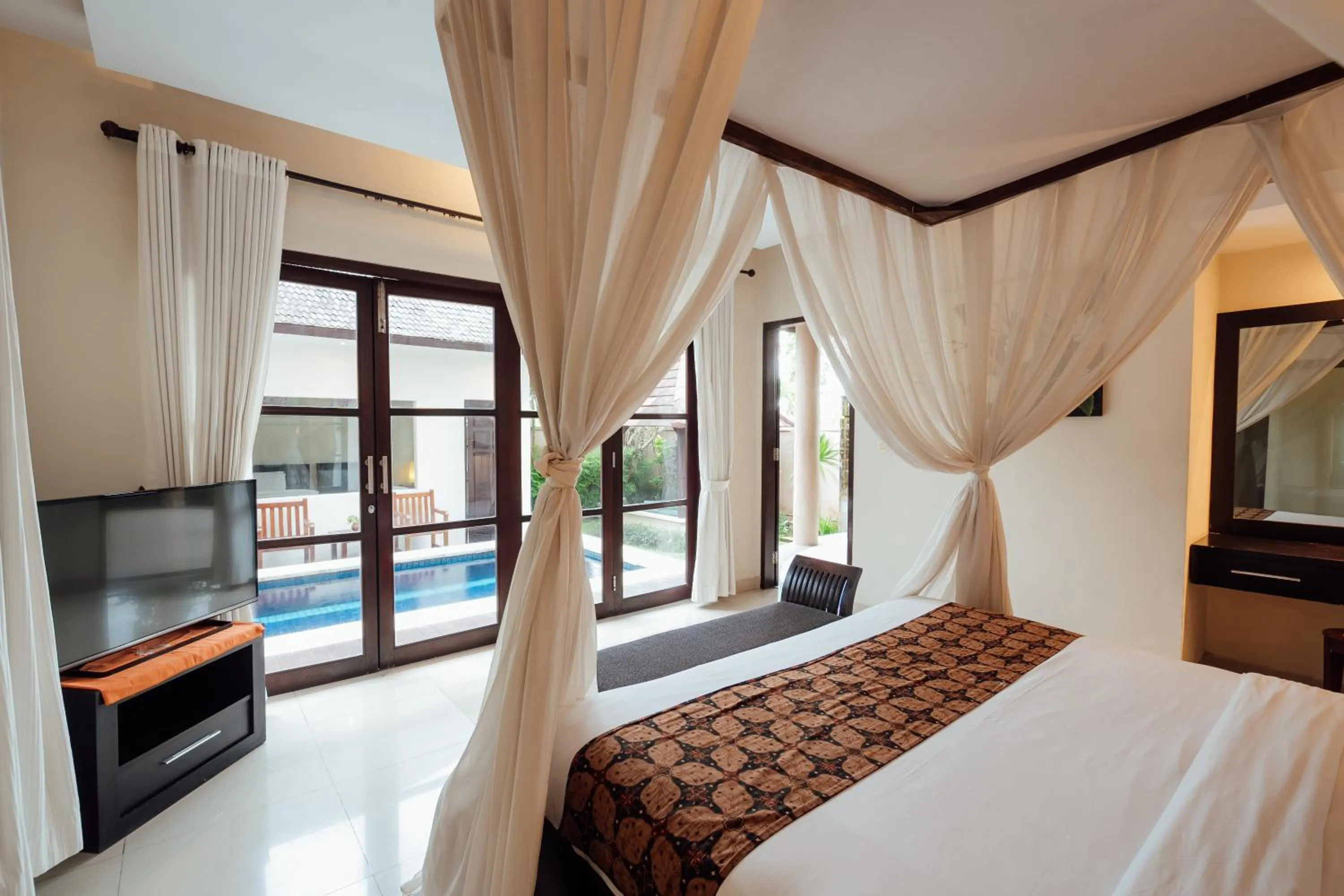 Bed in The Bidadari Villas and Spa Umalas - Seminyak