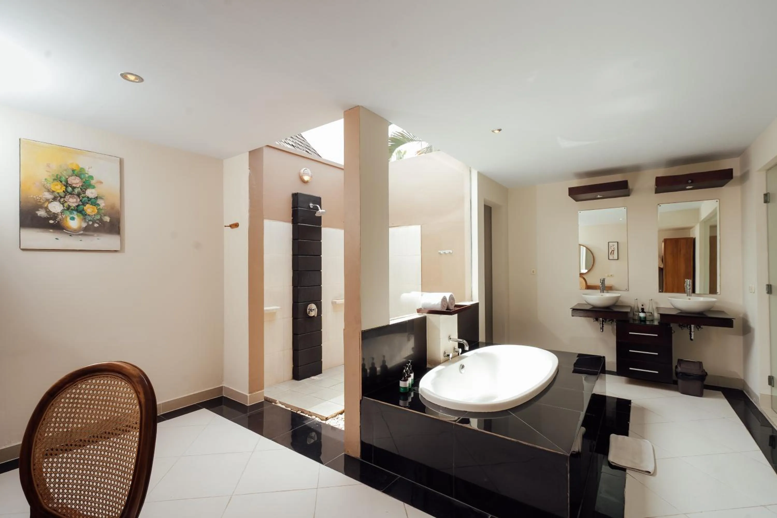 Shower in The Bidadari Villas and Spa Umalas - Seminyak