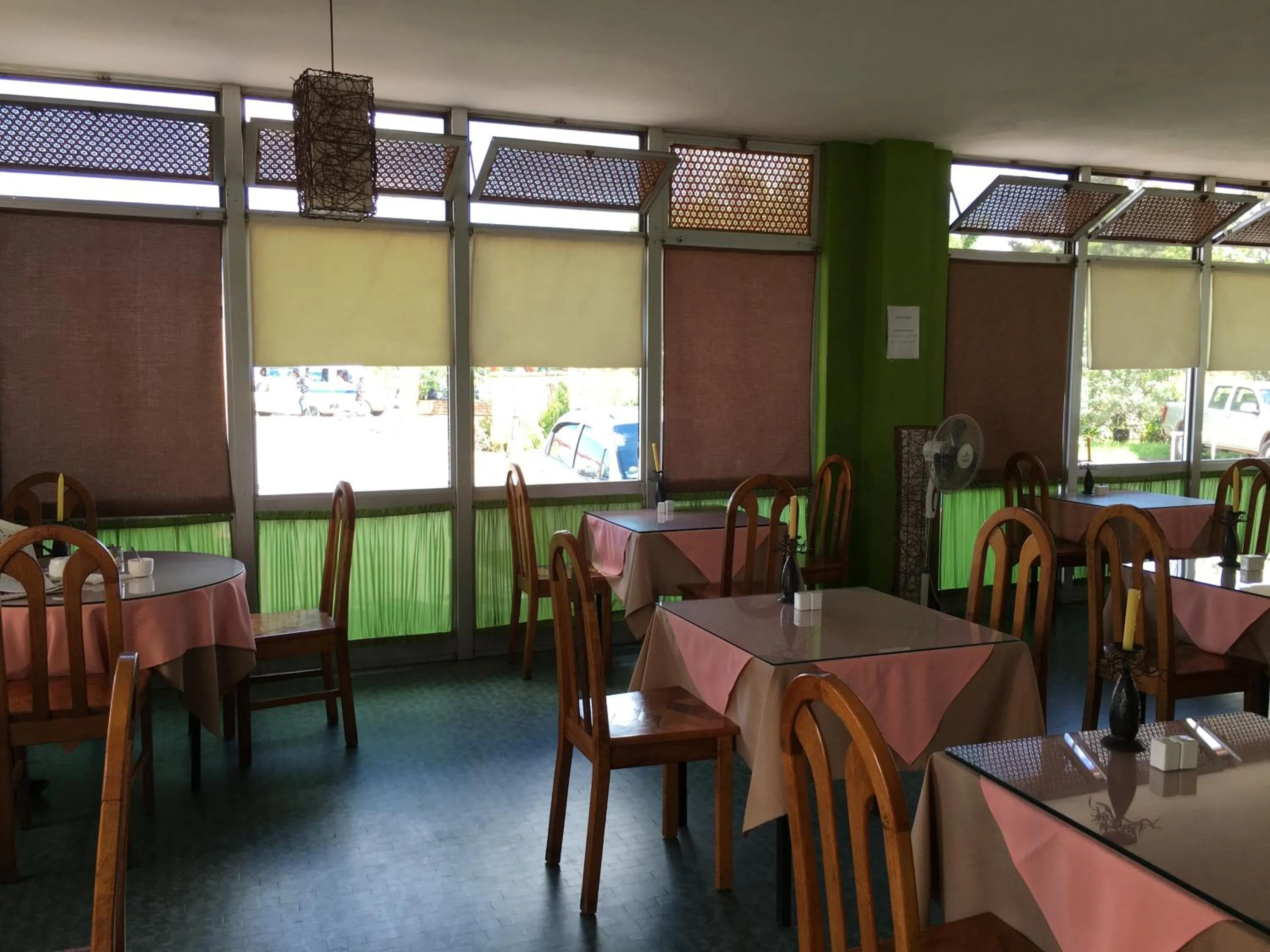 Restaurant/places to eat in Motel d'Antananarivo