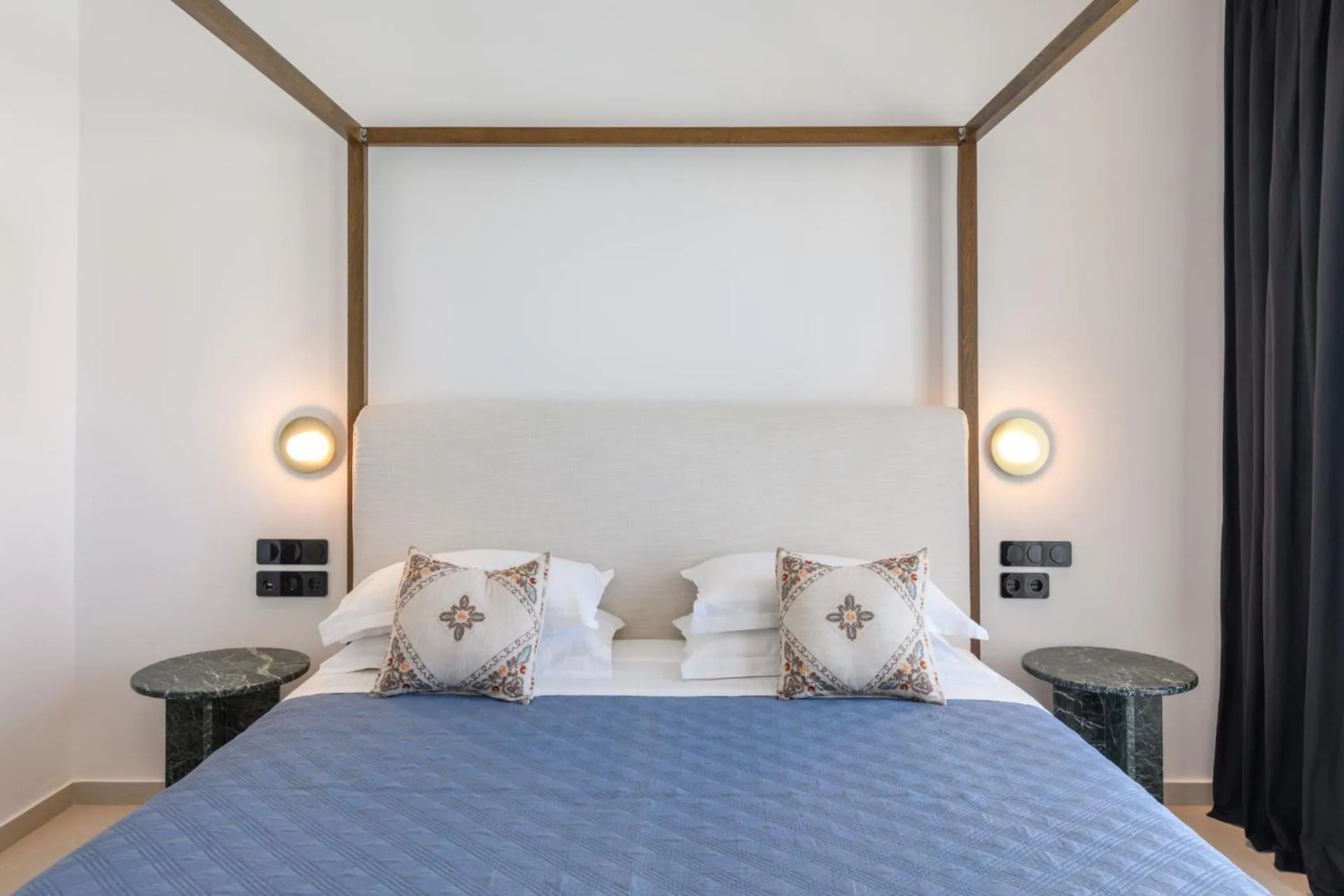 Bedroom, Bed in Kallisti Paros