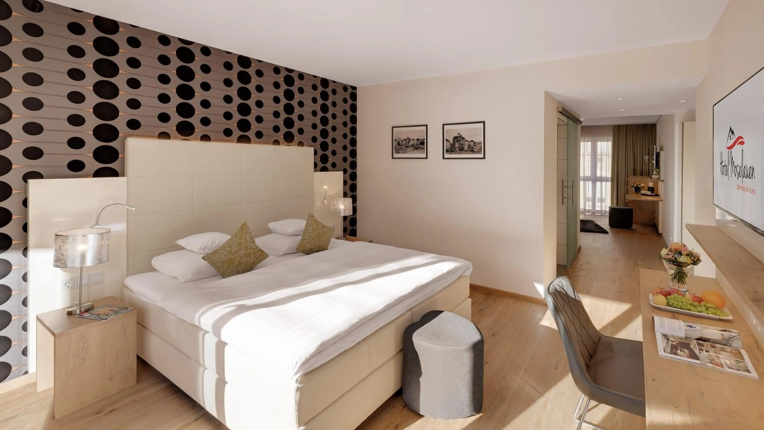 Bed in Hotel Moselauen