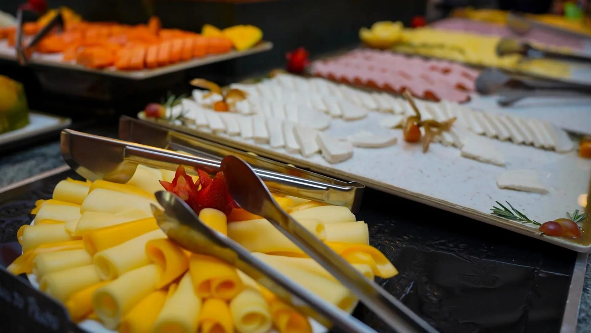 Food in Hot Beach Resort