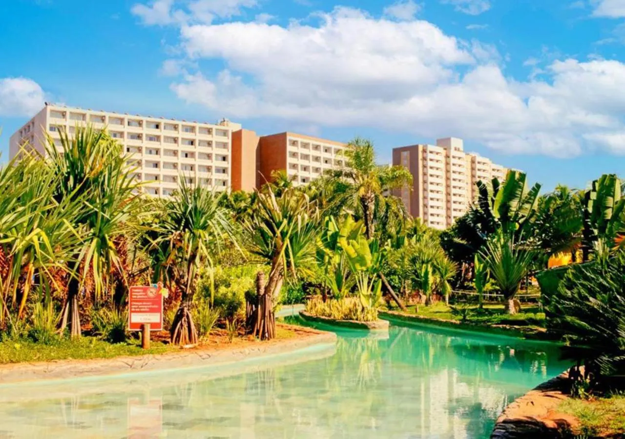 Property building in Hot Beach Resort