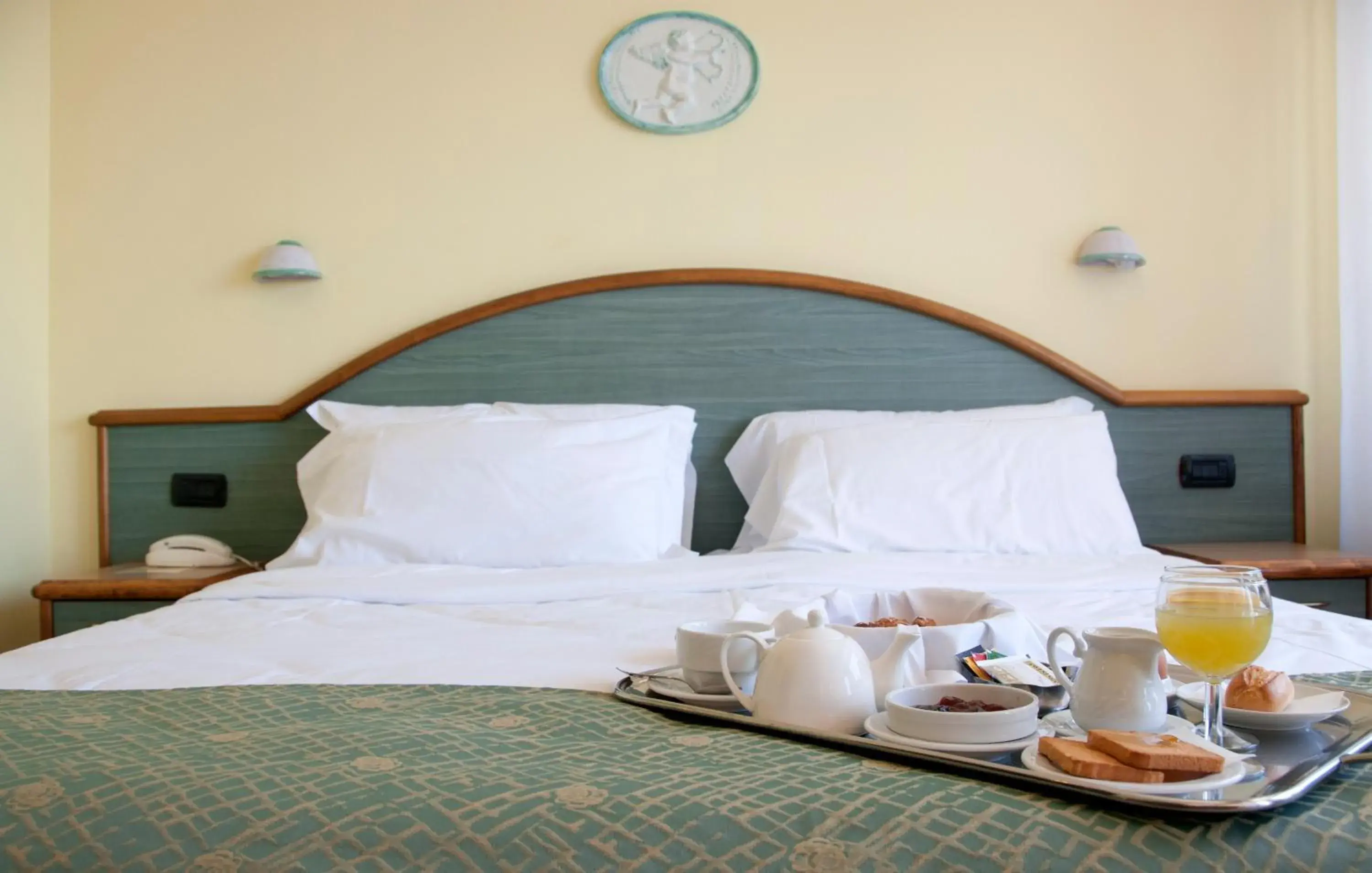 Standard Single Room - single occupancy in Hotel Europa Standard Single Room - single occupancy in Hotel Europa