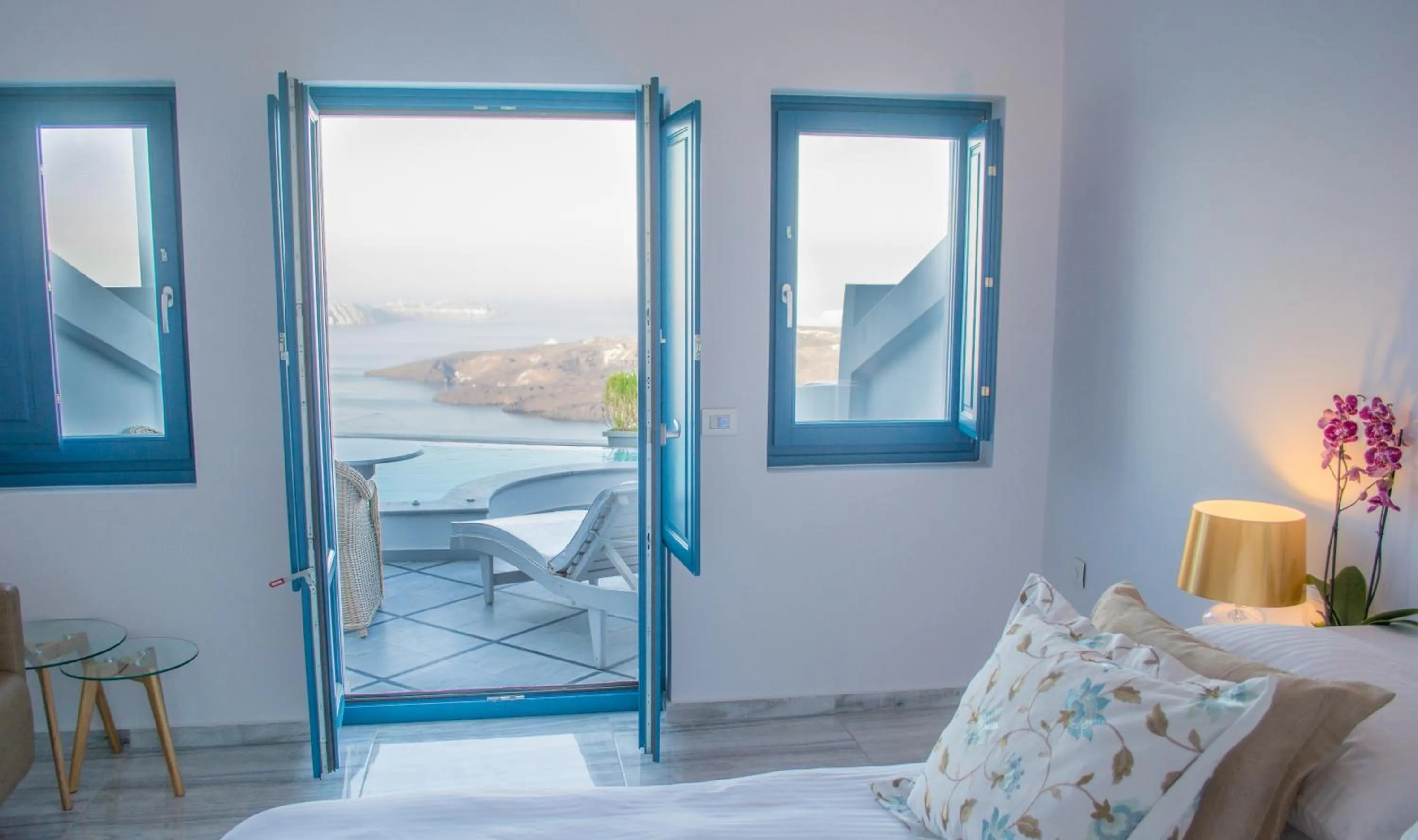 Bedroom in Anteliz Suites