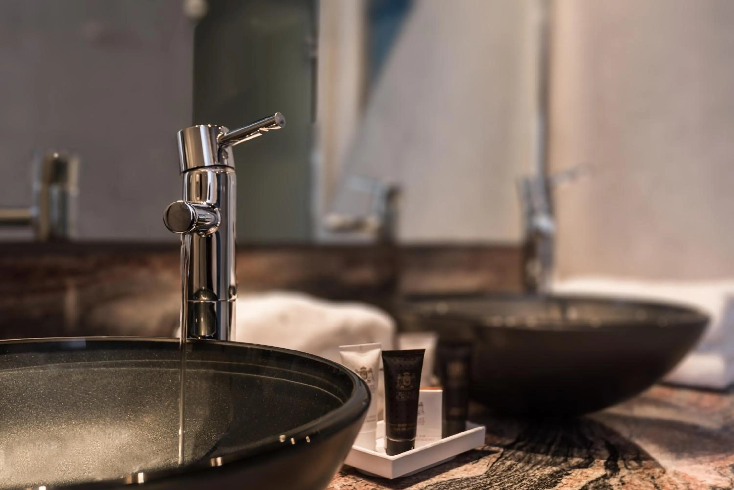 Decorative detail in Anteliz Suites