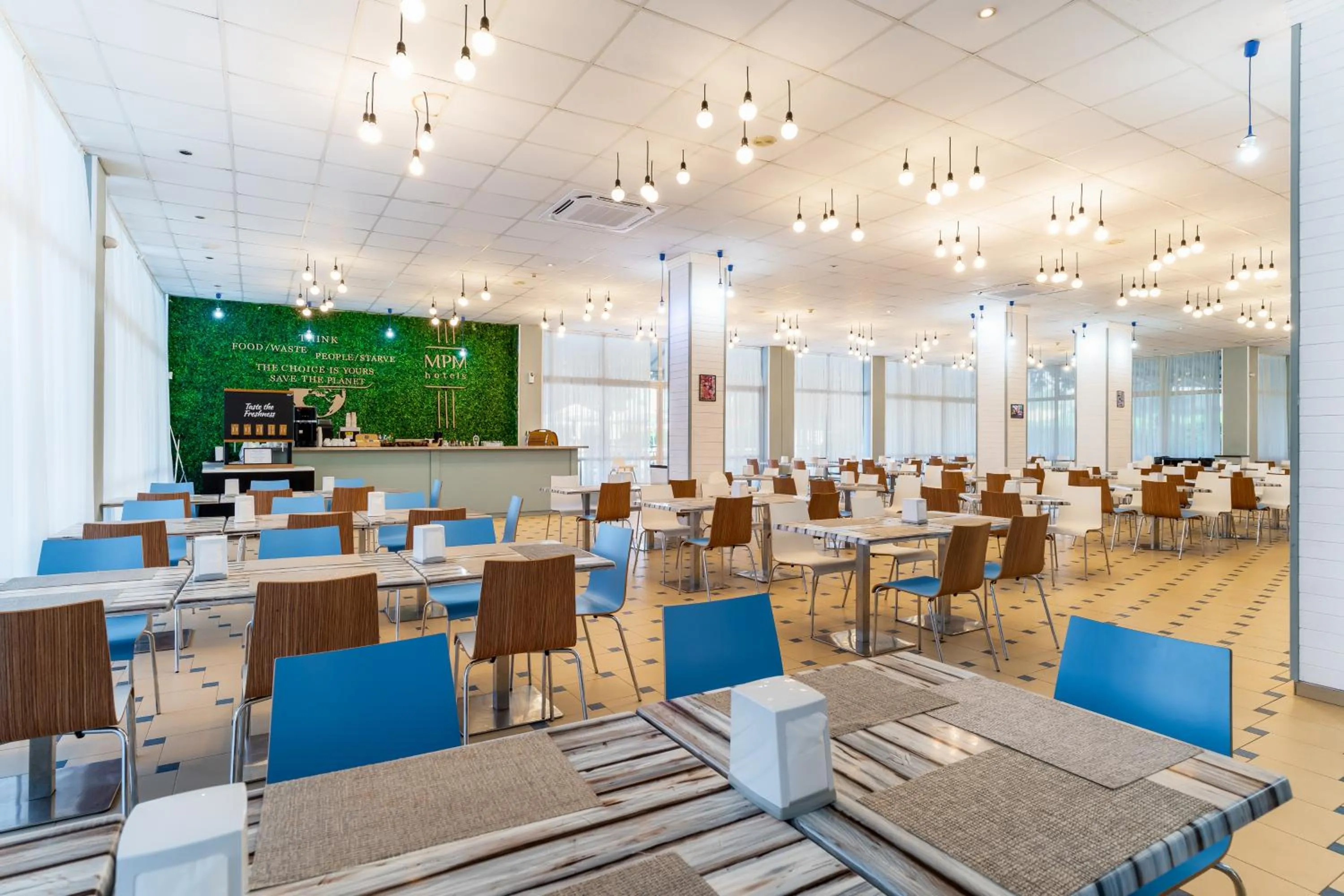 Restaurant/places to eat in MPM Astoria Hotel - Ultra All Inclusive