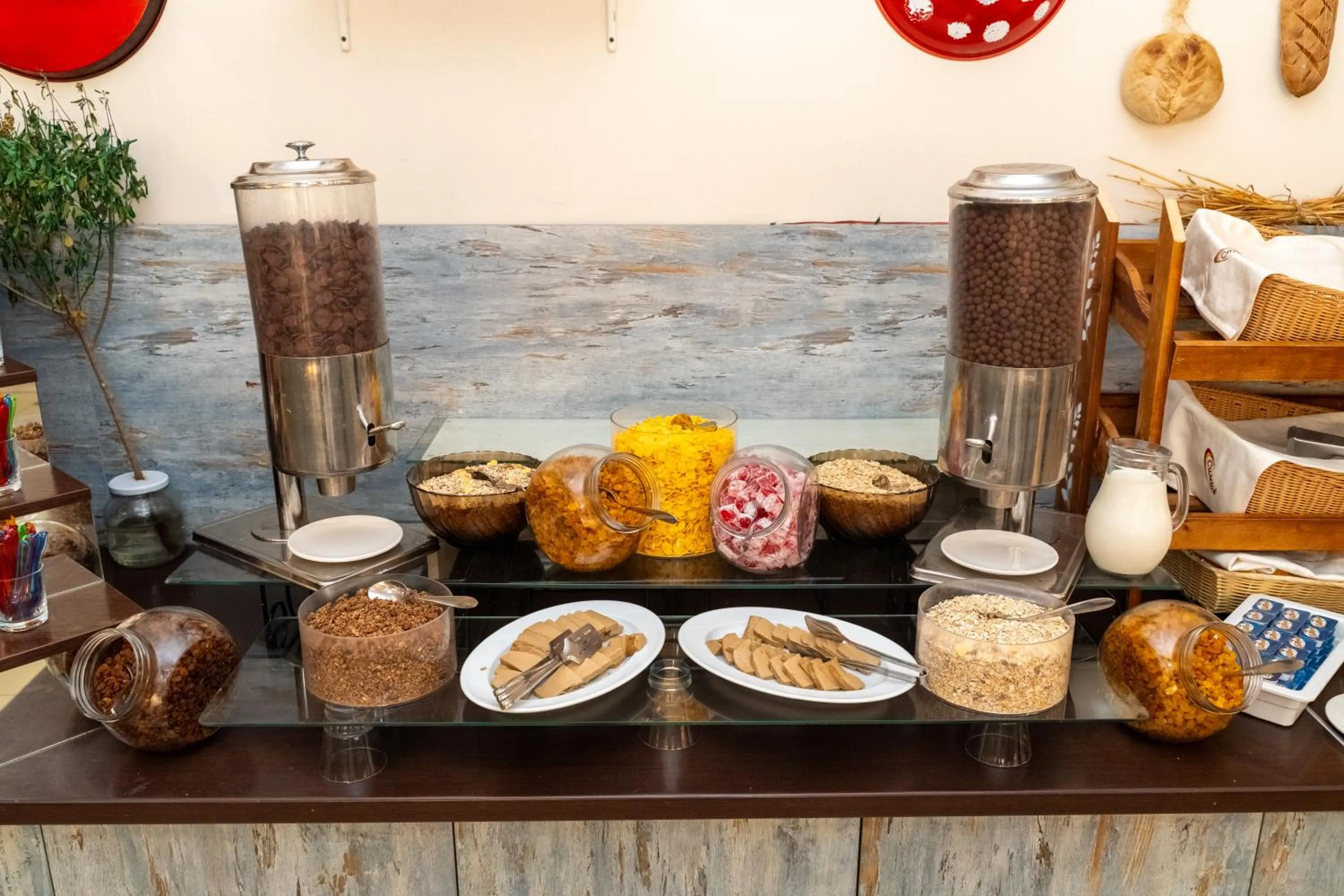 Food and drinks in MPM Astoria Hotel - Ultra All Inclusive